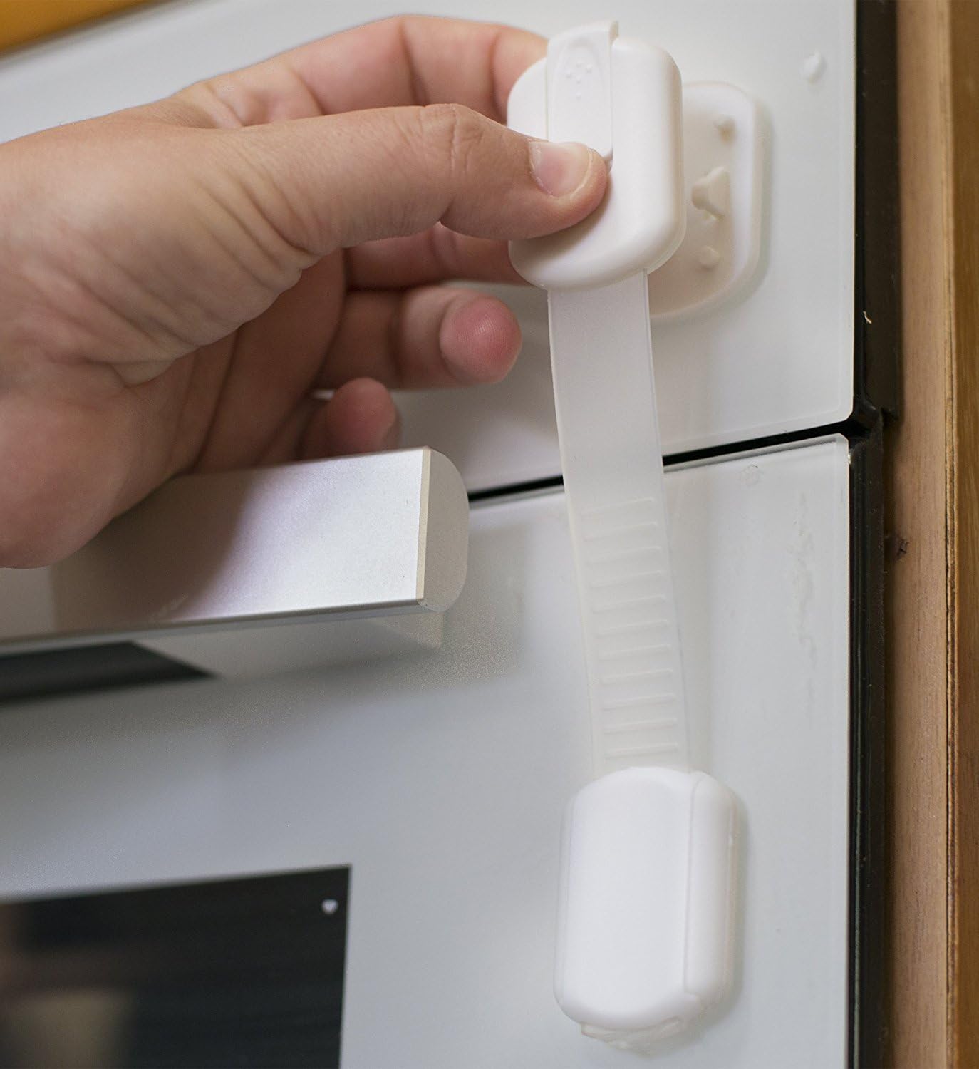 Adjustable Child Safety Locks, Locking Cabinets, Drawers, Oven, Refrigerator, Toilet Seat. Perfect Set No drilling Uses 3M Adhesive. Childproof Your Home. BONUS 4 pack Corner Guards. (6 Pack, White)