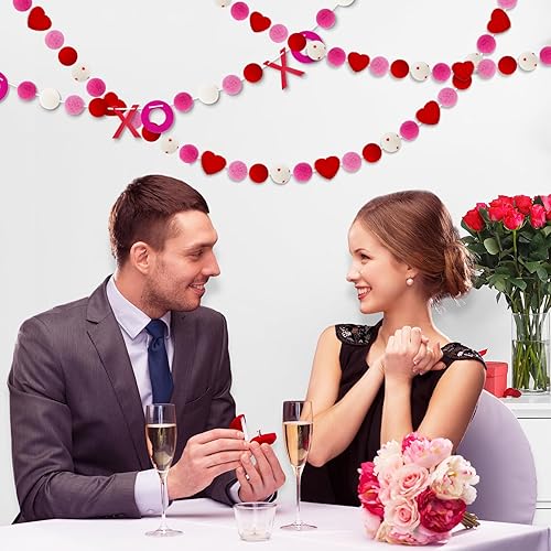 Miniatura 5 de 3 guirnaldas de bolas de fieltro para el día de San Valentín, guirnalda de pompones de fieltro rojo y blanco, decoración de cuerdas de pompones para