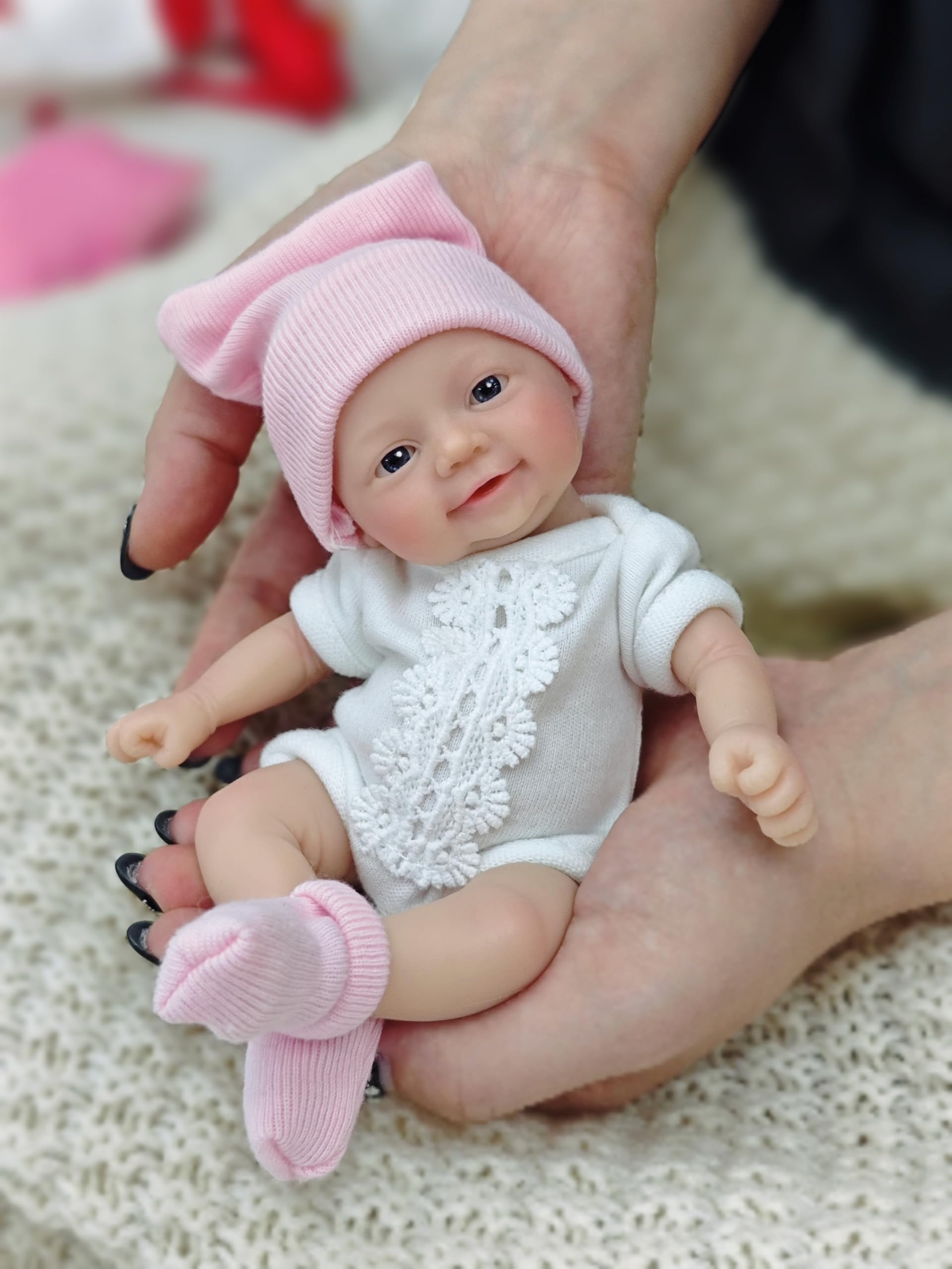 7 Inch Miniature Silicone Full Body Reborn Baby Doll Micro Realistic Newborn Doll Lifelike Eyes Open Baby Girl Looks Like Real Babies Anti Stress Dolls