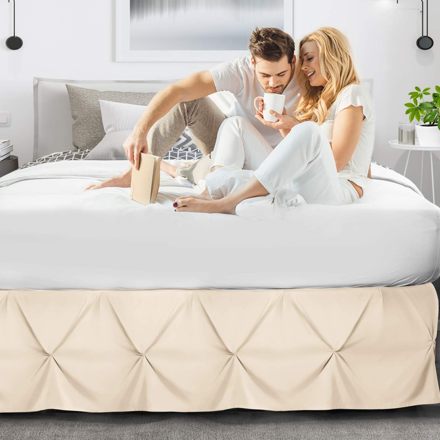 Nestl Pinch Pleat Bed Skirt, Pleated Wrap Around Bed Skirt, Easy Fit 14” Inch Pintuck Bed Skirt, Premium Microfiber Ruffle Bed Skirt, Luxury Bedskirt, Hotel Quality Bed Ruffle, Queen Bed Skirt Cream