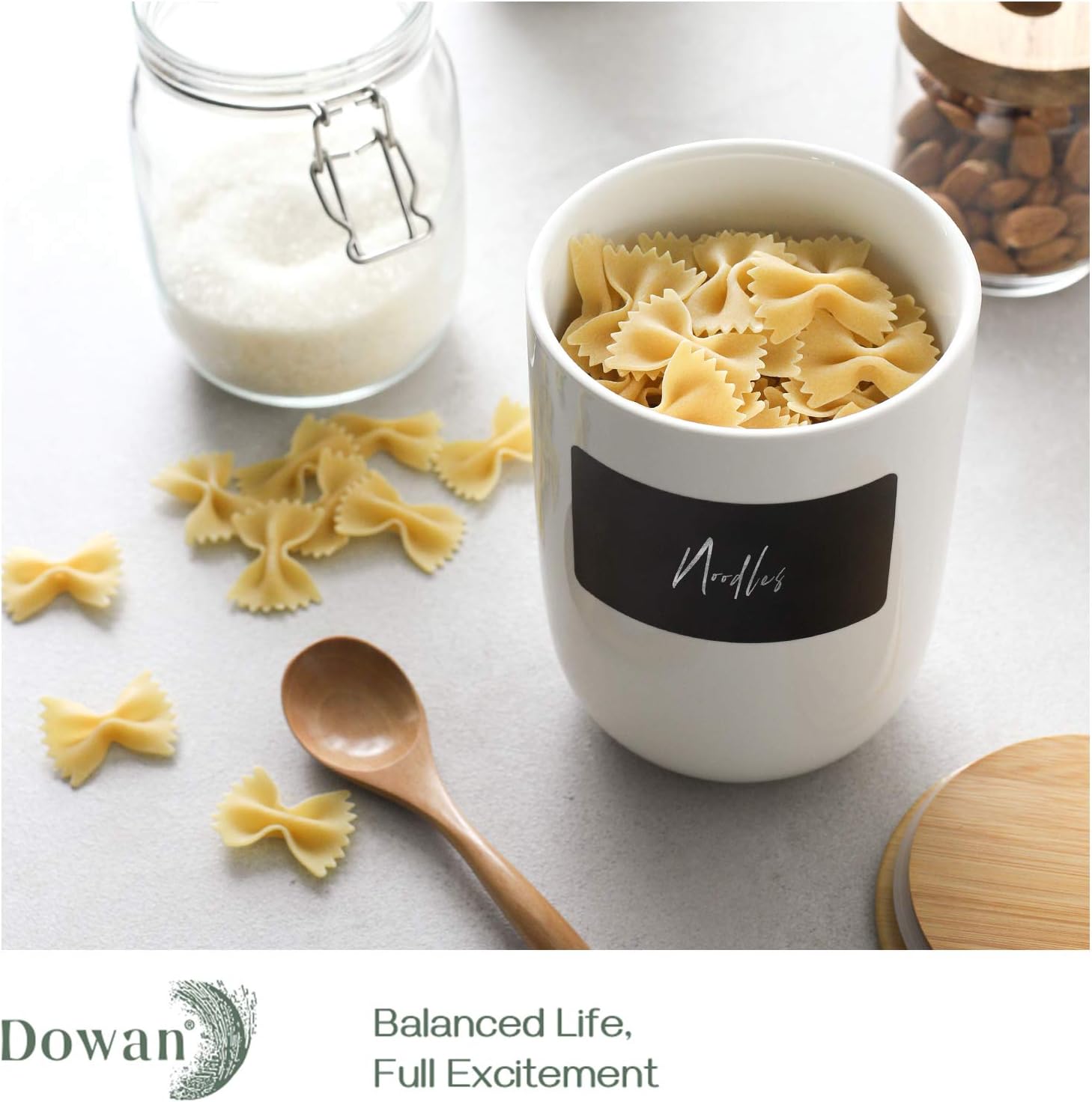 DOWAN Coffee Canister, 42 OZ (1520 ML) Kitchen Canisters with Airtight Lid & Chalkboard, Farmhouse White Ceramic Canisters, Food Storage Containers for Coffee, Sugar, Tea, Salt