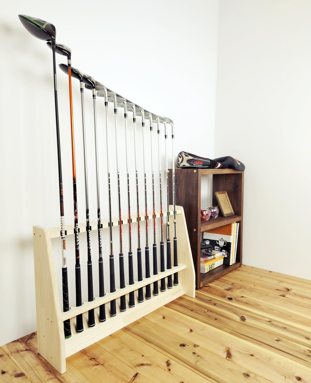 日本製 ゴルフクラブスタンド 13本用 【色：ブラウン】組立済 Amazon