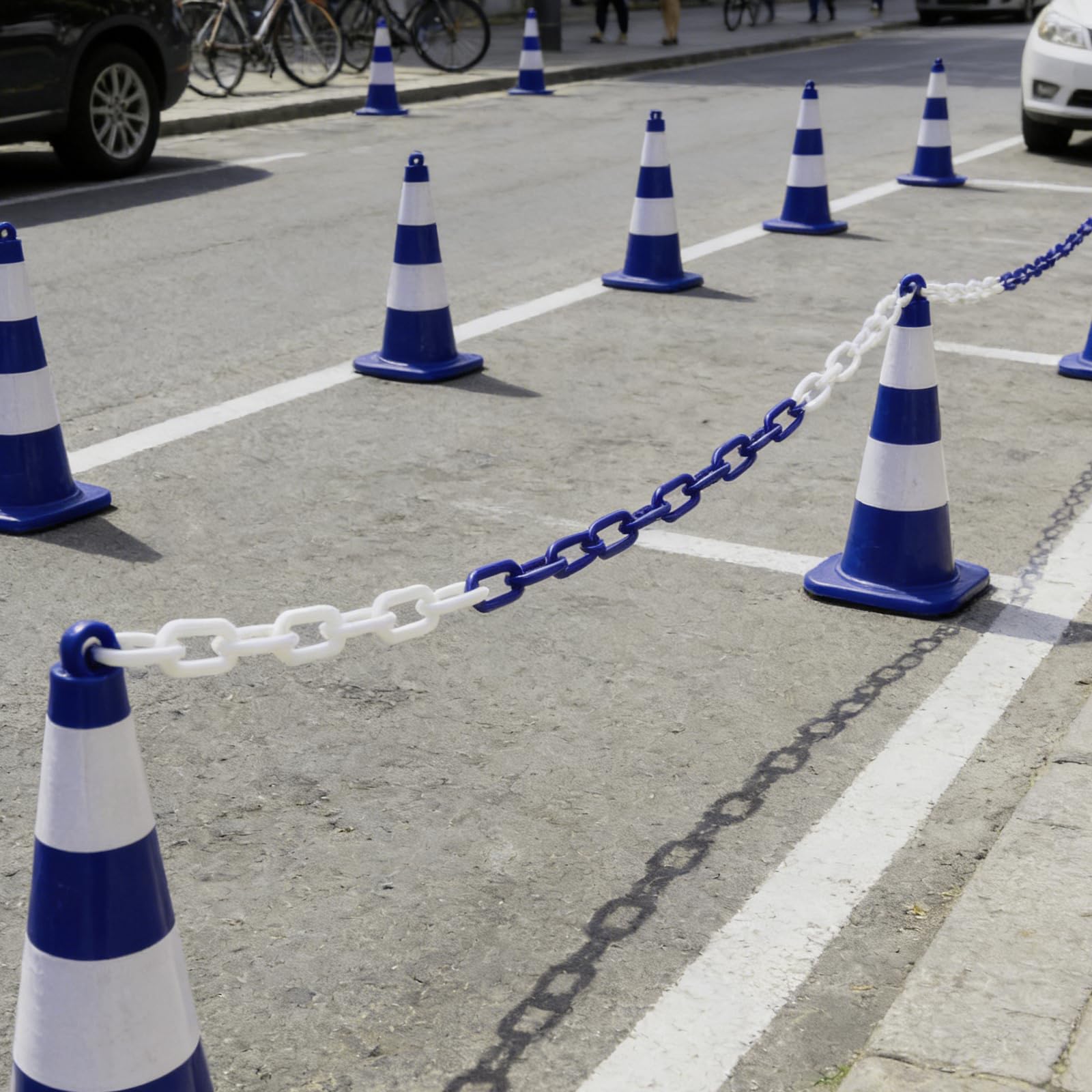 25 m niebiesko-biały odporny na warunki atmosferyczne plastikowy łańcuch barierowy bezpieczeństwa – dwukolorowa taśma ostrzegawcza na wydarzenie, parking i plac budowy do skutecznej kontroli tłumu i