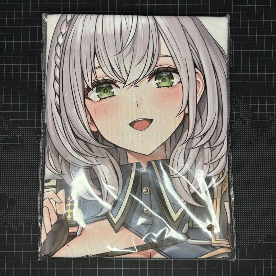 Amazon.co.jp: 白銀ノエル 等身大タペストリー 160cm : おもちゃ