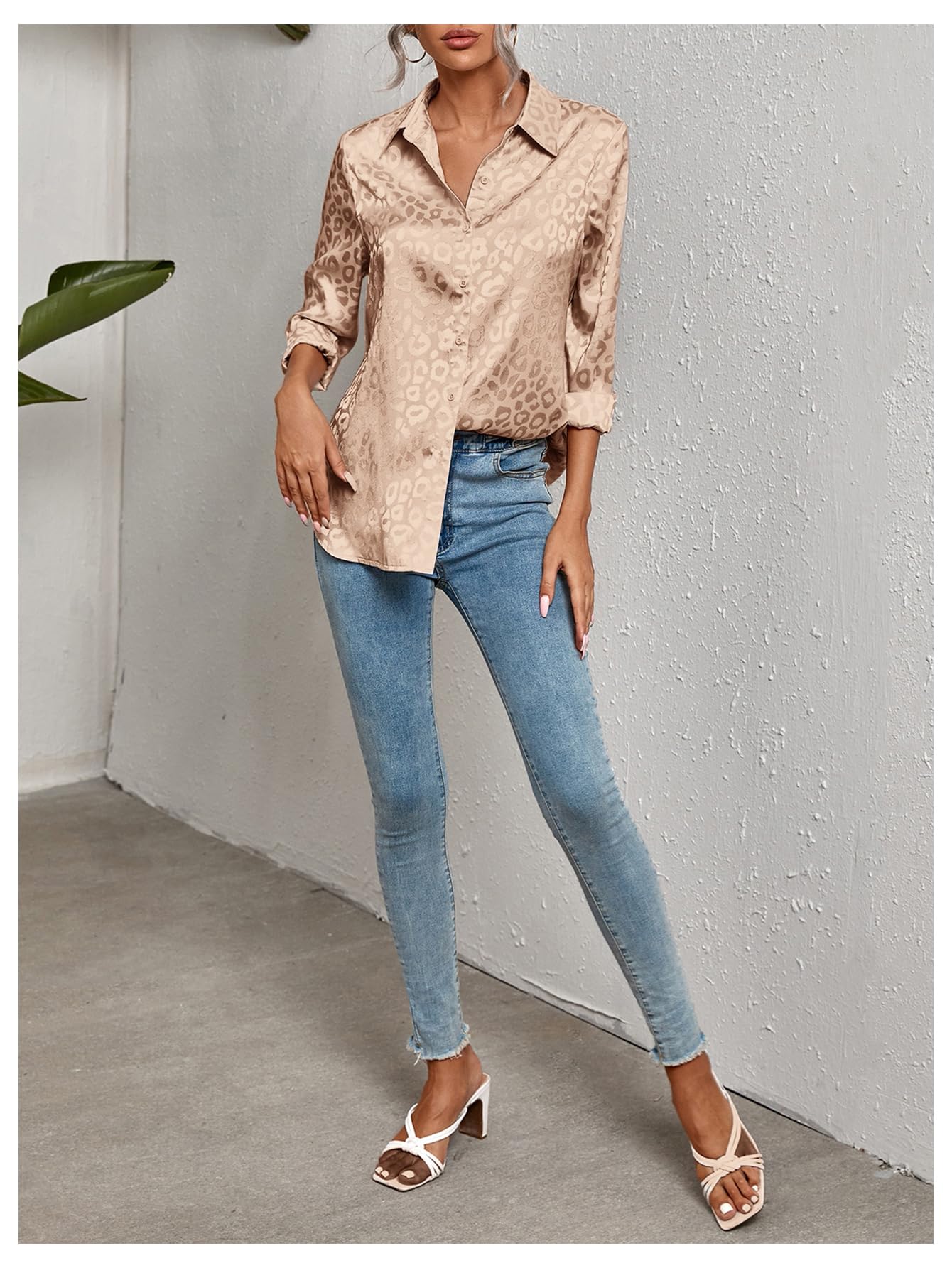 Floerns Blusa elegante de satén con botones de manga larga jacquard para mujer