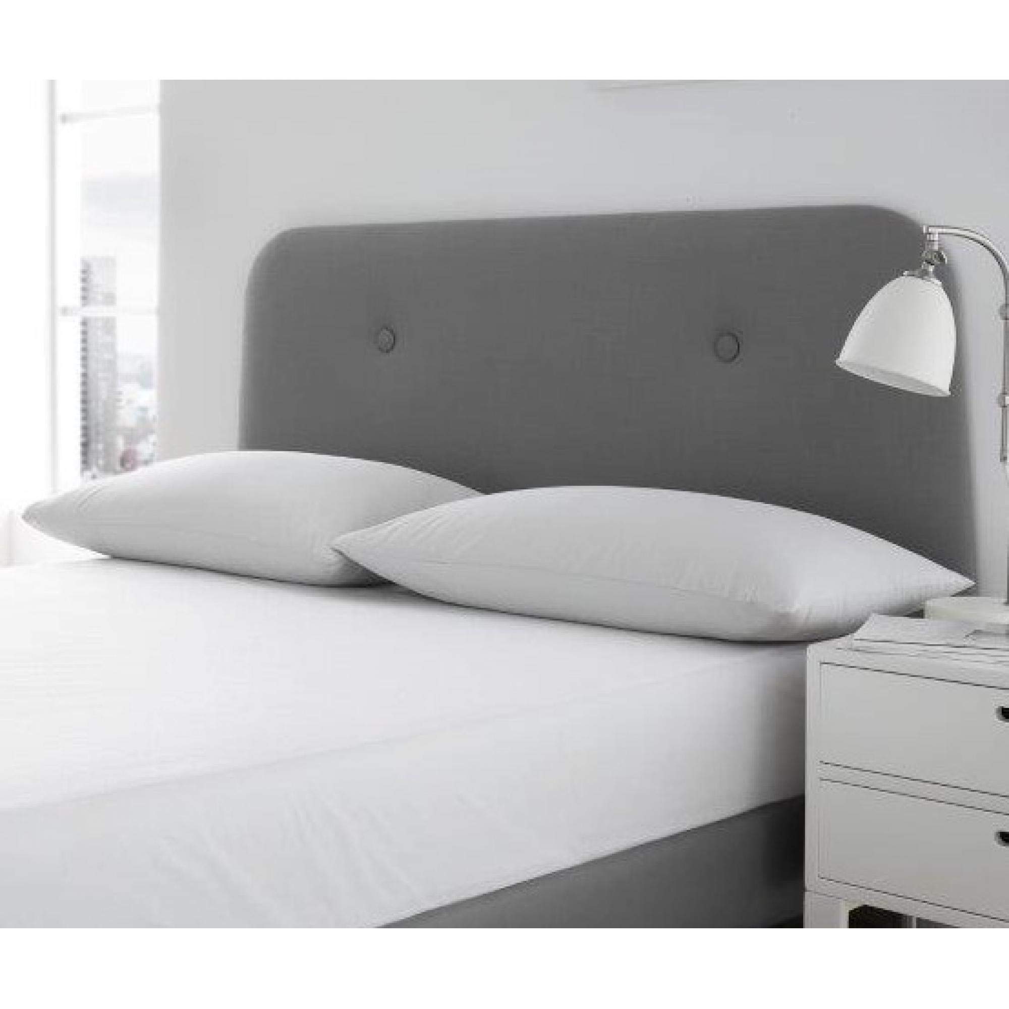 GC GAVENO CAVAILIA Super Soft Flannel Waterproof Pillow Protector, Breathable Anti Allergy Pillow Cover, White