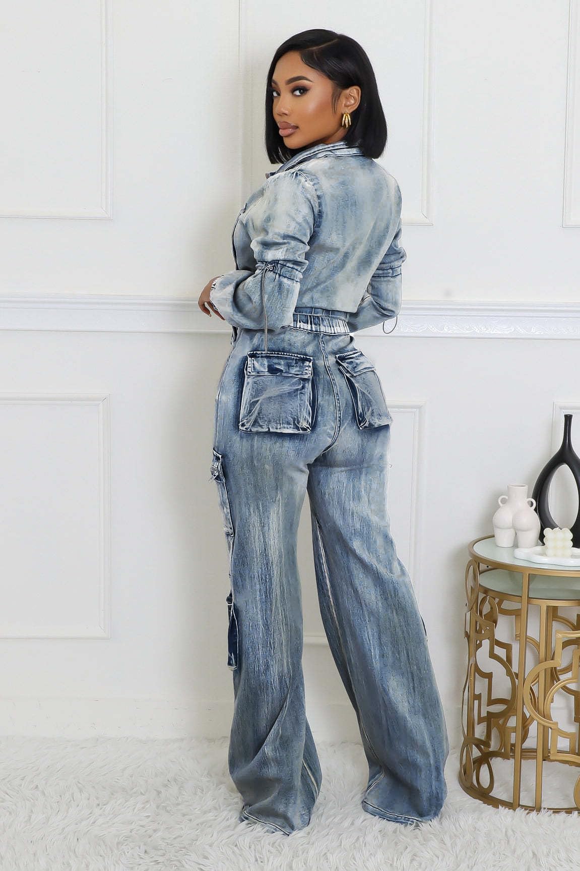 Molilove Conjunto de dos piezas de mezclilla para mujer, chaqueta de mezclilla recortada, pantalones cargo con bolsillos, conjunto de chándal Y2K
