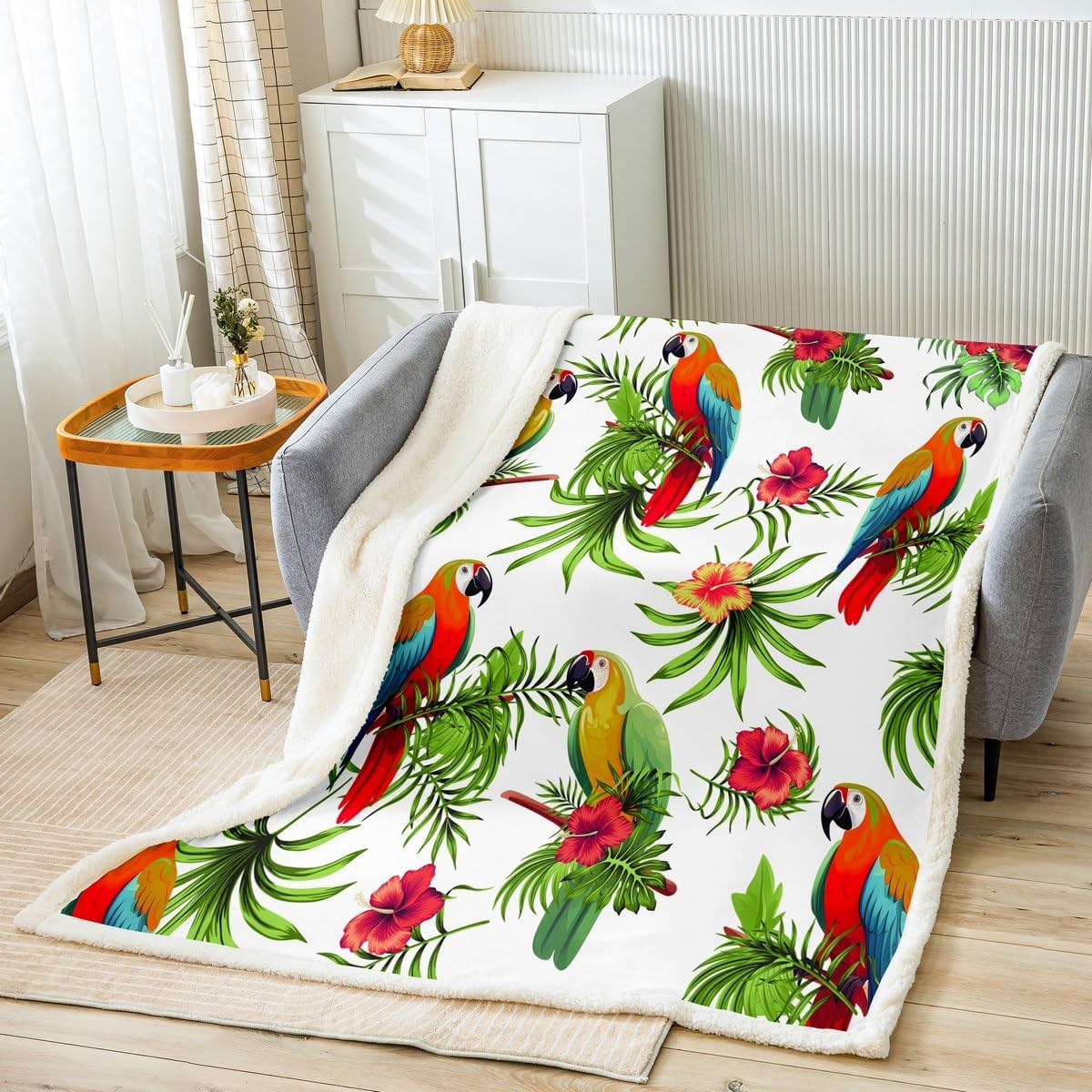 Palm Leaves Fleece Throw Blanket Parrots Plush Blanket for Kids Boys Girls Tropical Exotic Birds Sherpa Blanket Hibiscus Flowers Fuzzy Blanket for Sofa Bed Couch, Colorful Room Decor Twin 60
