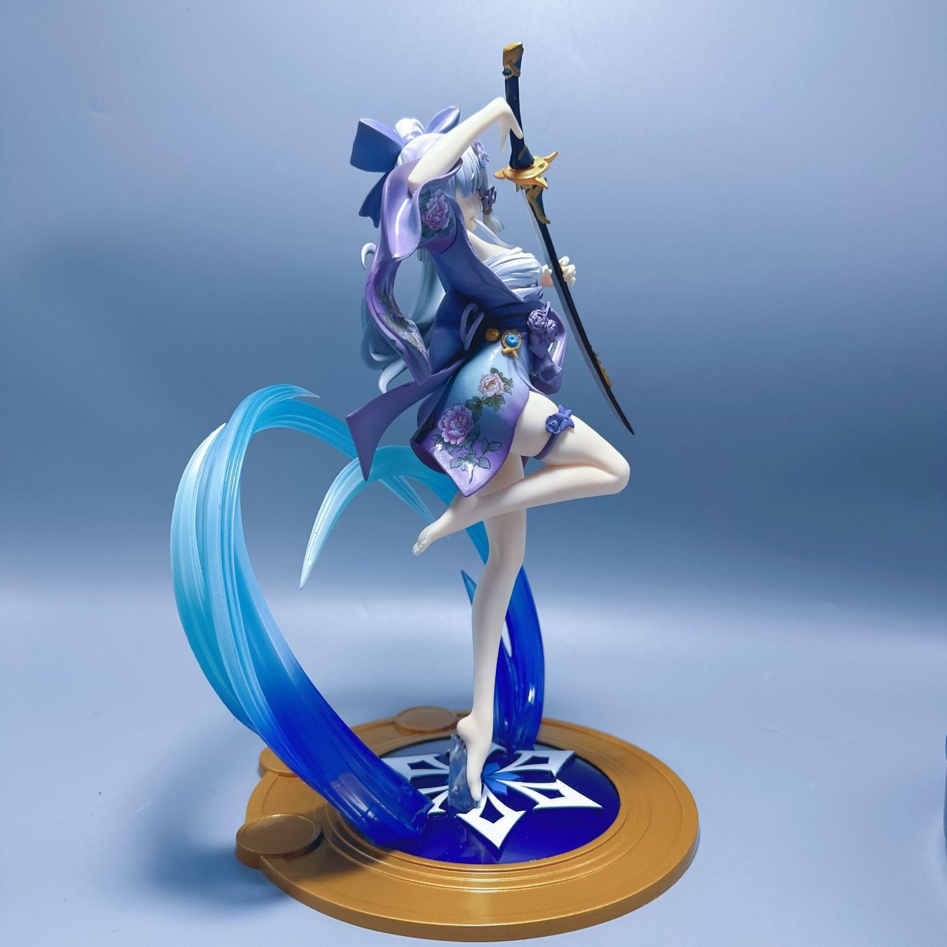 REOZIGN Figurine Kamisato Ayaka Version Q 25 Cm en PVC Cadeau pour Les Fans D'anime