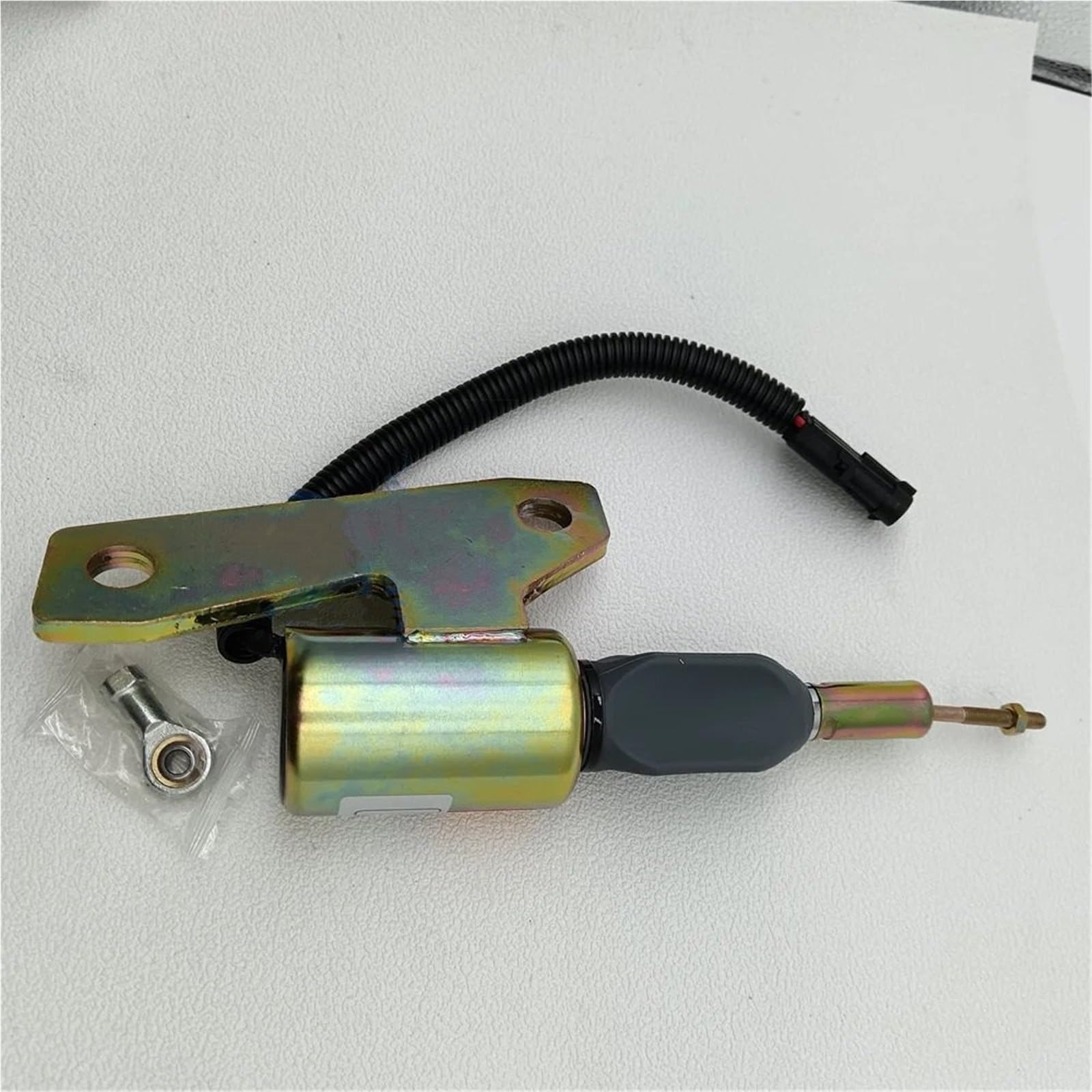 Wymiana zaworu EGR‌ 24V zawór elektromagnetyczny odcinający paliwo 5267132 3991625 pasuje do silnika 6BT 5.9L Hyundai Excavator R200-5 R210-7