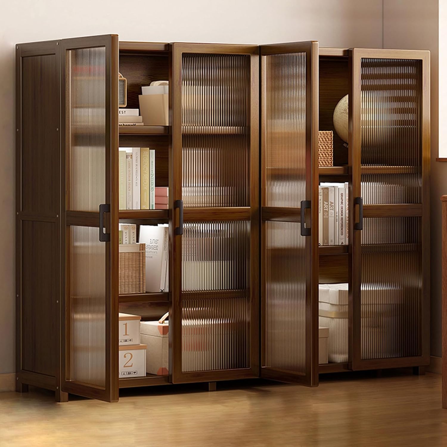 ハンドメイド絵本棚と絵本32冊（保護者向けのネフのおもちゃ1冊含む