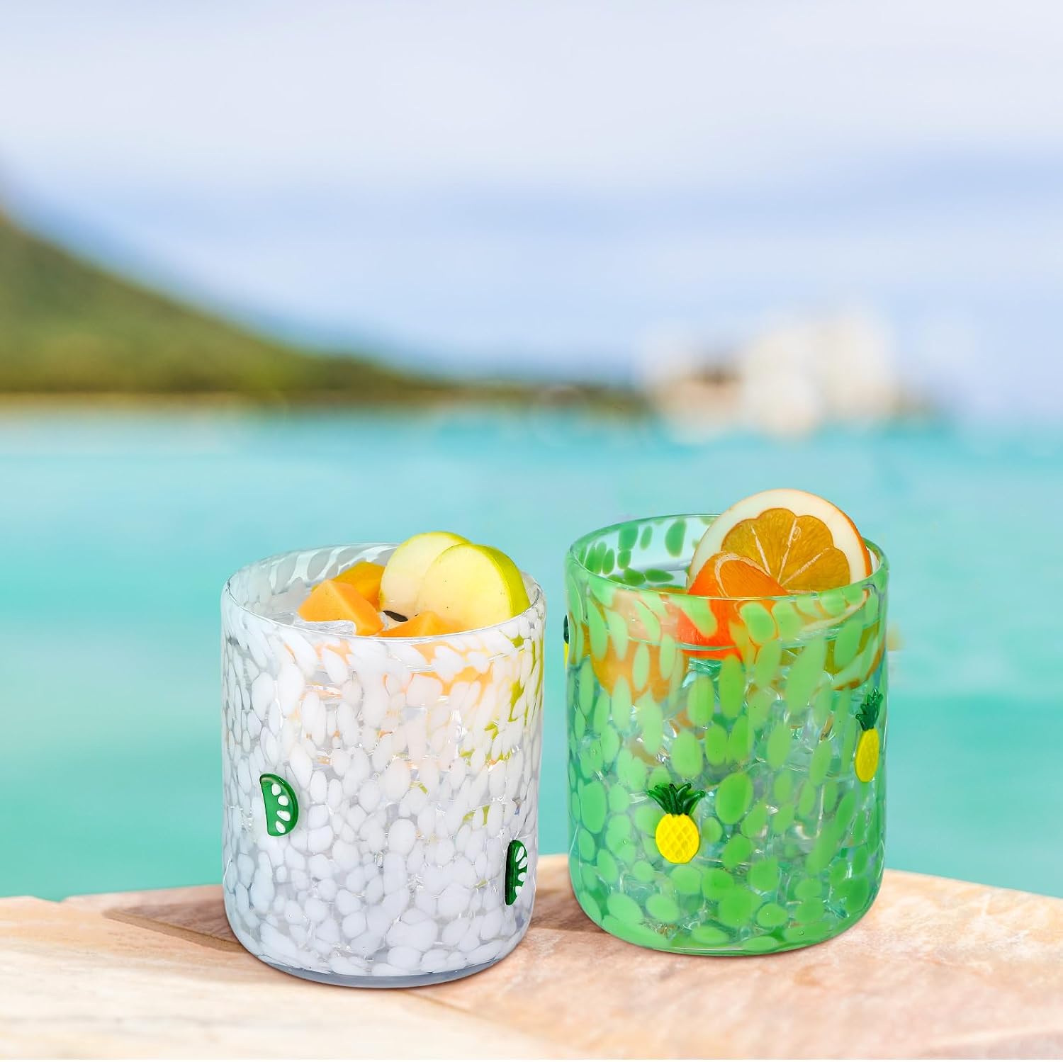 Reallnaive 2 Pcs Summer Icon Juice Glass 14 oz Pineapple Lemon Summer Party Whiskey Glass Fruit Icon Hand Blown Cocktail Drinking Glasses Cups for Holiday Hawaii Drinkware Home Decor Lovely Gifts