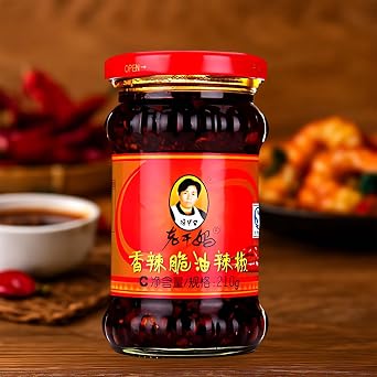 Crispy Chilli Oil 210g | Savory Chili Crisp with Crunchy Texture | Versatile Condiment | Quality Ingredients | Ideal for Noodles and Stir-Fries | Sealed Freshness