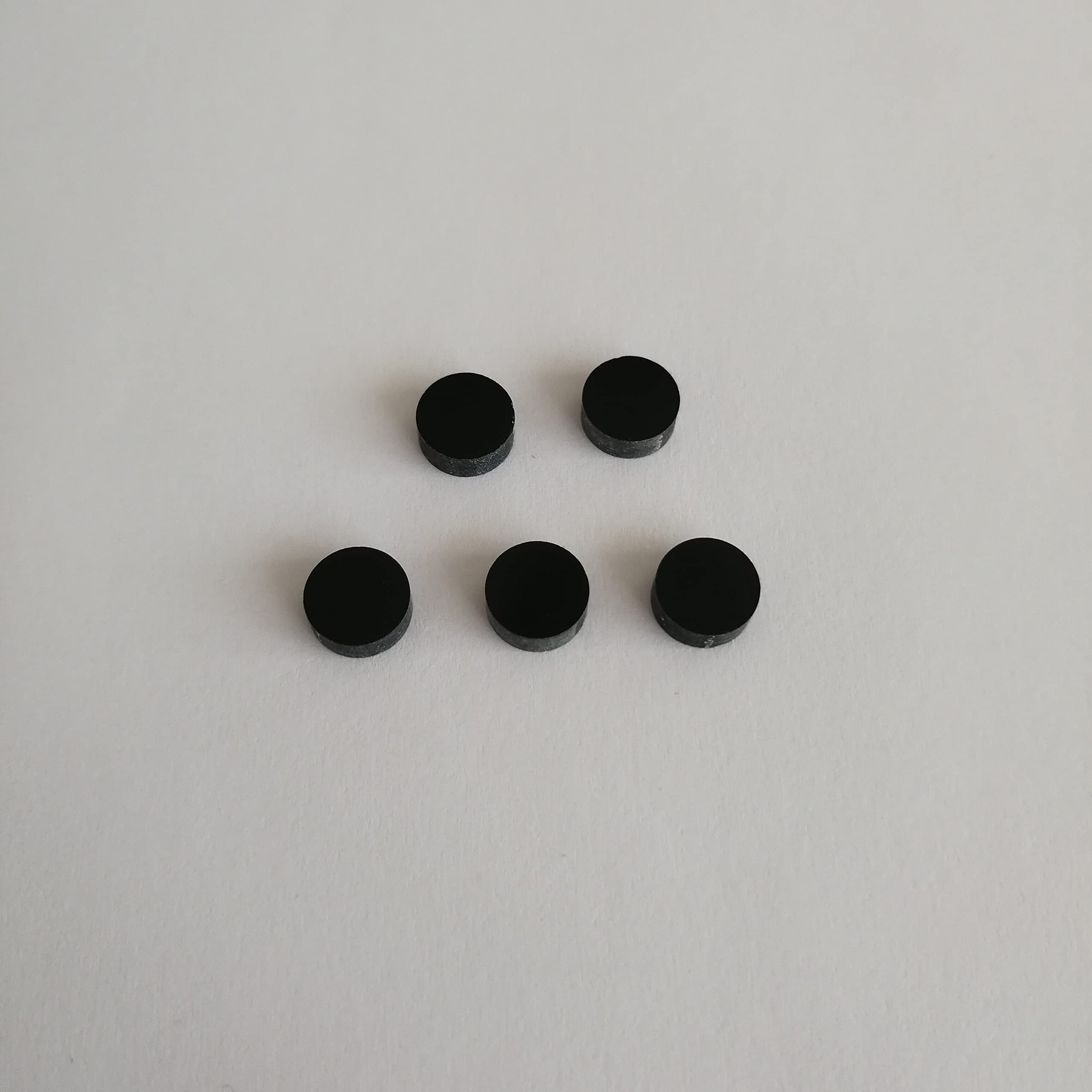 7,9 * 3,0 mm 700nm Ivre Filtre Pass Infrarouge HB700 RG695 Verre Optique