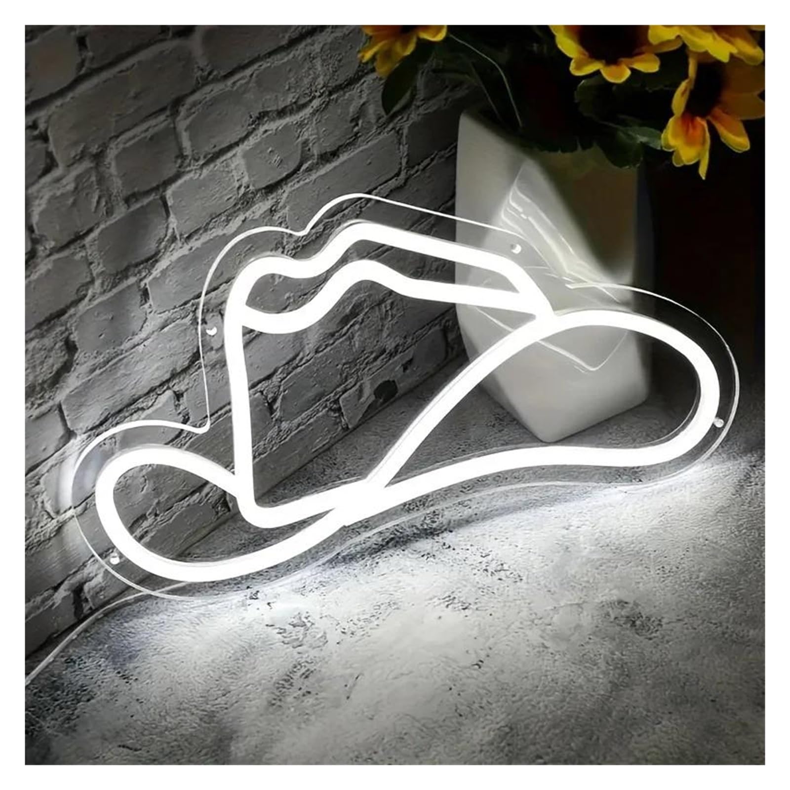 LEMST Sign Lamp Cowboy Hat Neon Sign USB Powered Creative Neon Light for Concert Music Tavern Decor 17.94cmx32.5cm(G)
