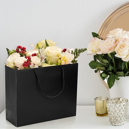 Miniatura 6 de Lyellfe Paquete de 30 bolsas de regalo negras bolsas de papel kraft resistentes con asa bolsa de compras impermeable de lujo bolsas de mercancía al