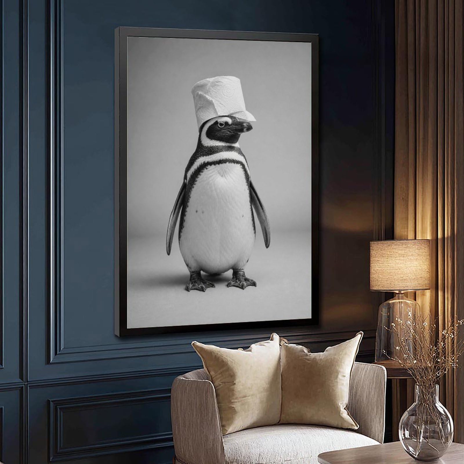 Minimalistischer, einfarbiger Pinguin mit Toilettenpapierhut, schlichter grauer Hintergrund, Leinwand-Kunst-Poster, humorvoll, niedlicher Tier-Porträtdruck, Neuheit, Wanddekoration für Badezimmer