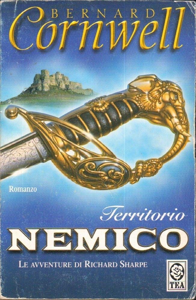 Territorio Nemico (Italian Edition) 9788850205912 Books
