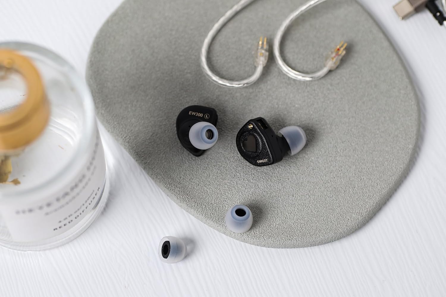 Linsoul SIMGOT EW300 DSP 1DD+1Planar+1PZT Hybrid Driver in Ear Monitor, Wired Earbuds IEM & Tripowin Zonie 16 Core Silver Plated IEM Cable