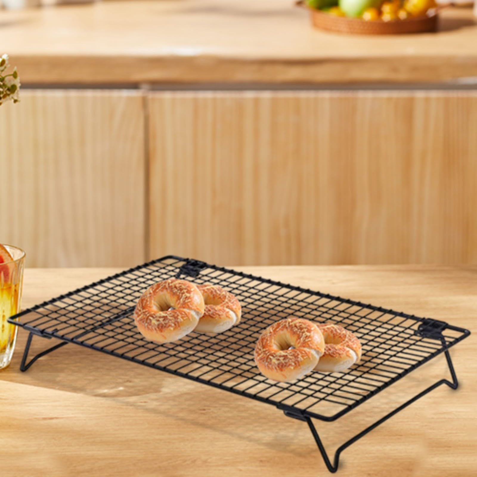 Set di 2 griglie di raffreddamento pieghevoli in acciaio inox, colore nero, antiaderenti, per pasticceria, design impilabile, salvaspazio, con più livelli di raffreddamento, lavabili in