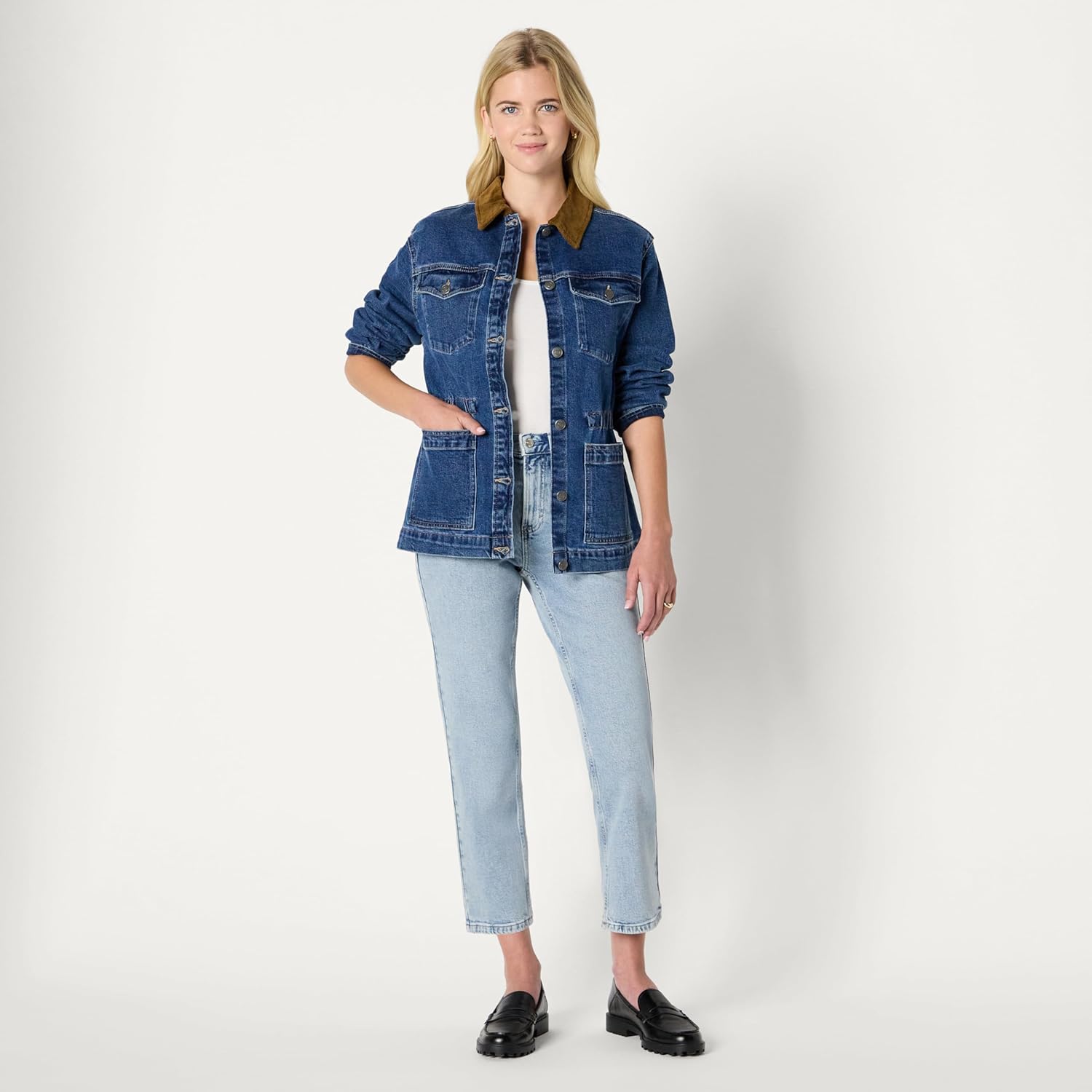 Amazon Essentials Women's Regular-Fit Low Stretch Denim Cinched Waist Barn Jacket