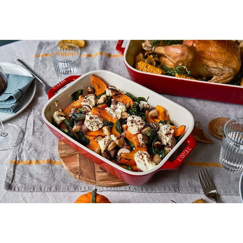 Tabuleiro rectangular 34x24cm da Staub - Vermelho