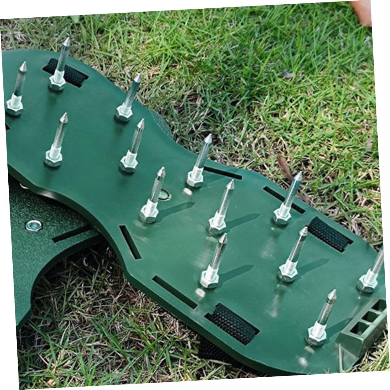 40pcs Metal Lawn Aerator Shoes with Durable Spikes Lightweight Spiked Shoes for Grass Aeration Enhance Soil Health and Water Circulation for Lawns and Gardens