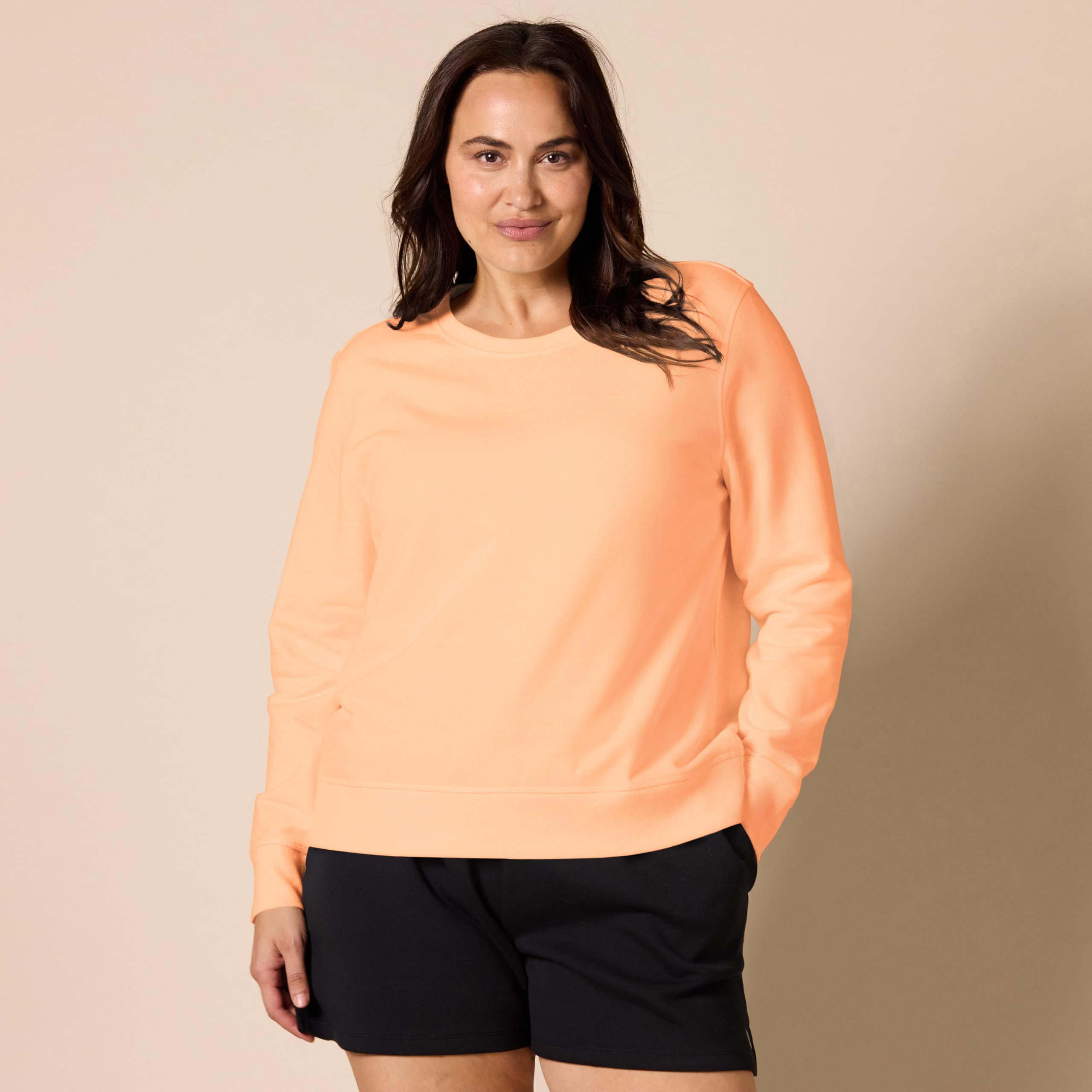 Amazon Essentials Mujer Sudadera con Cuello Redondo de Forro Polar (Disponible en Tallas Grandes) — view 123