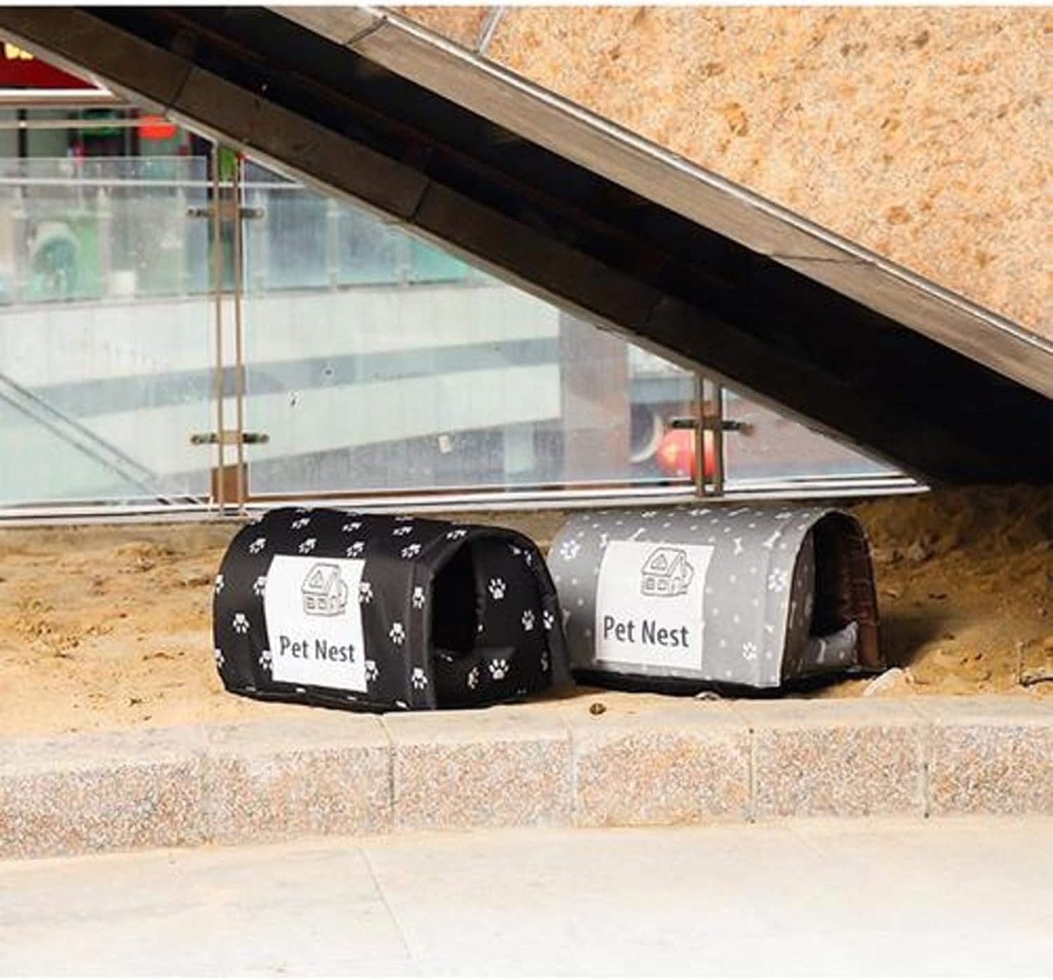 cat house for outdoor cats in winter, feral cat shelter, cat house thickened weatherproof foldable, stray cats shelter rainproof and sunscreen oxford (black, l) black l