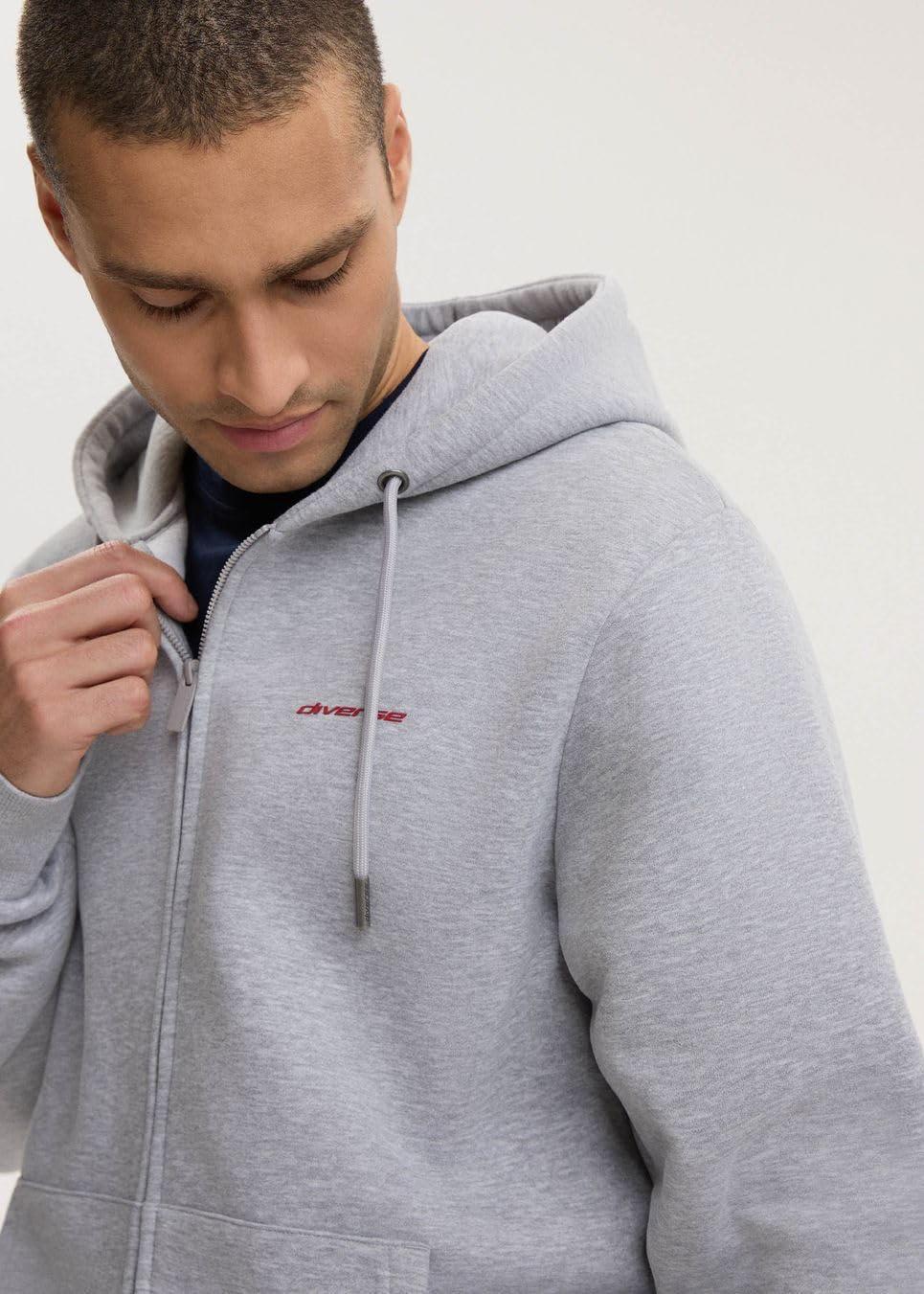 DIVERSE Męska Bluza, z Kapturem, z Zamkiem Błyskawicznym, Długi Rękaw, Kieszeń Kangurka, Bawełniana, z Logo BASEZIP M261