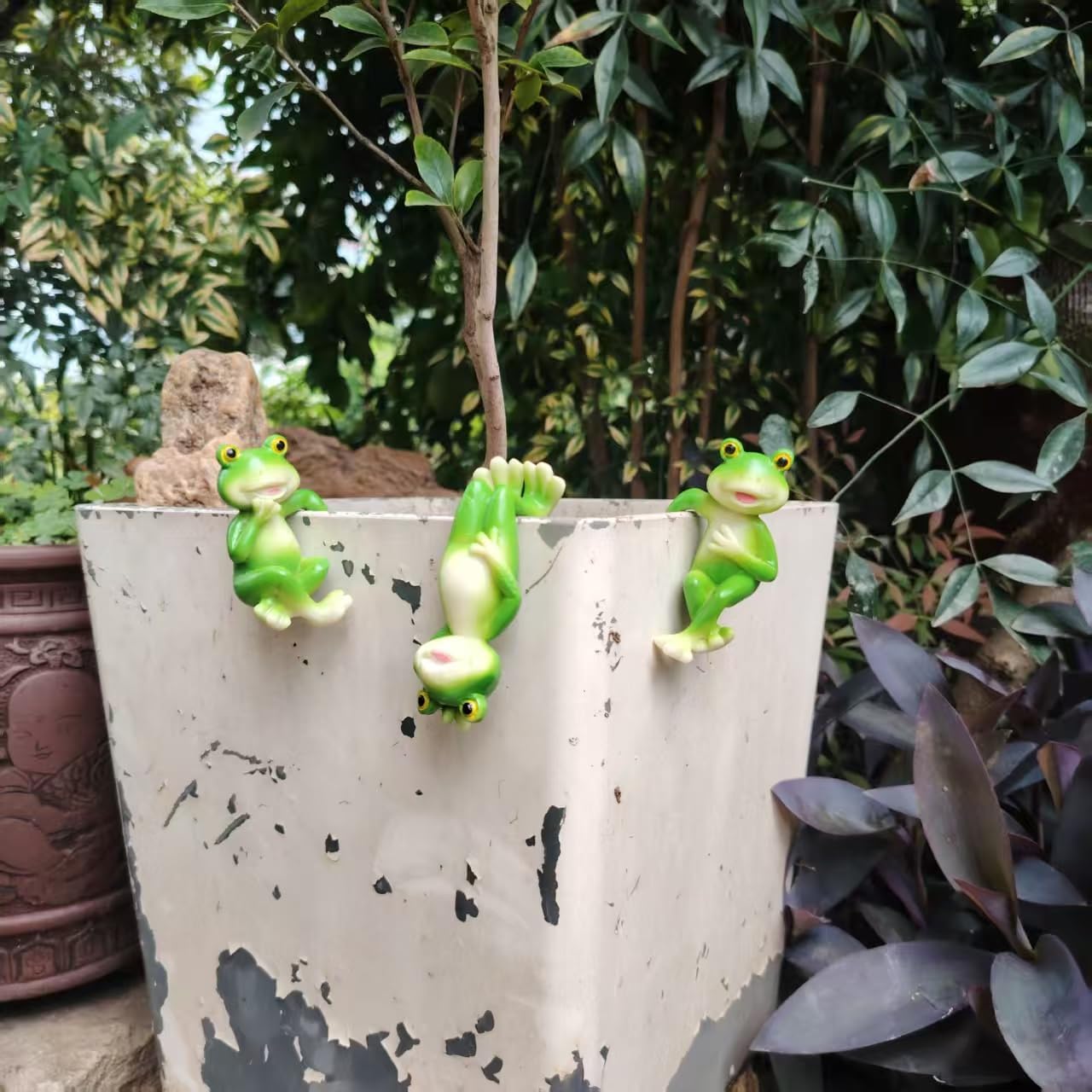 3 Pieces of Outdoor Courtyard Climbing Frog Statue Decoration, Outdoor Fairy Garden Resin Crafts, Flower Pot Landscape Frog, Miniature Landscape Pendant Accessories - Image 4