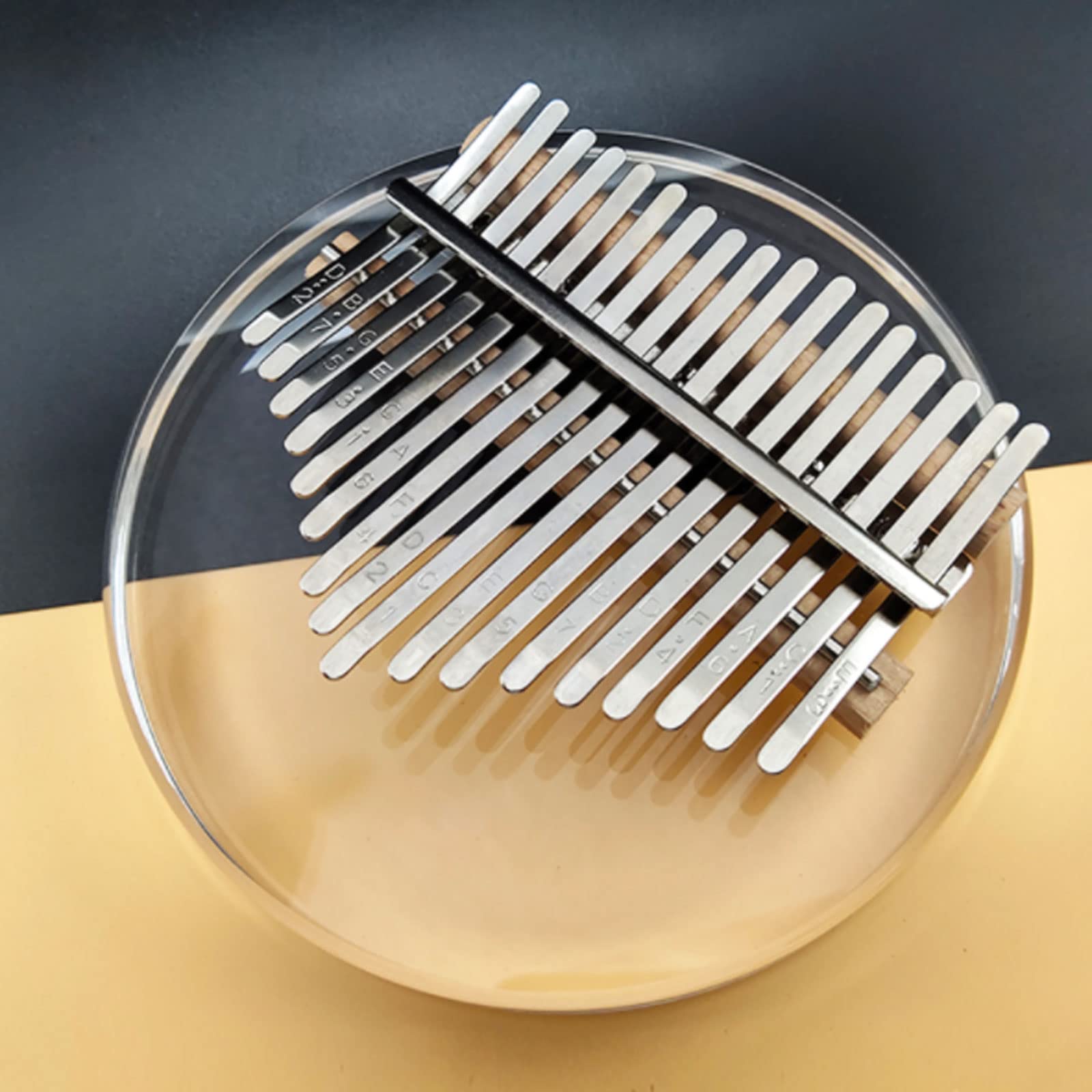 Exquisiter Klang Daumenklavier Tragbares Acryl-Musikinstrument mit transparentem Körper, 17 Tasten für Musikliebhaber, die Zubehör Spielen Einfach zu Spielen