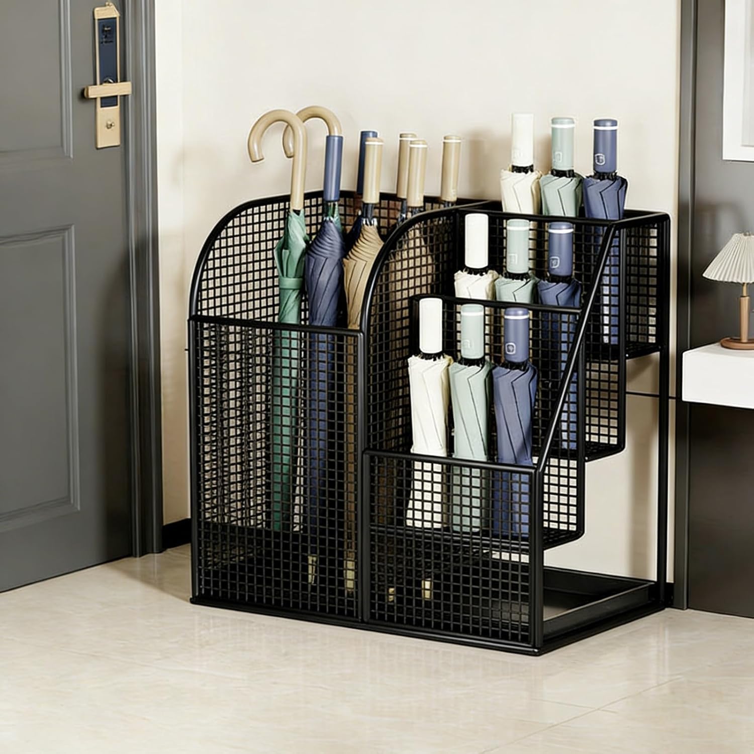 Porte-parapluie autoportant en métal durable au design épuré