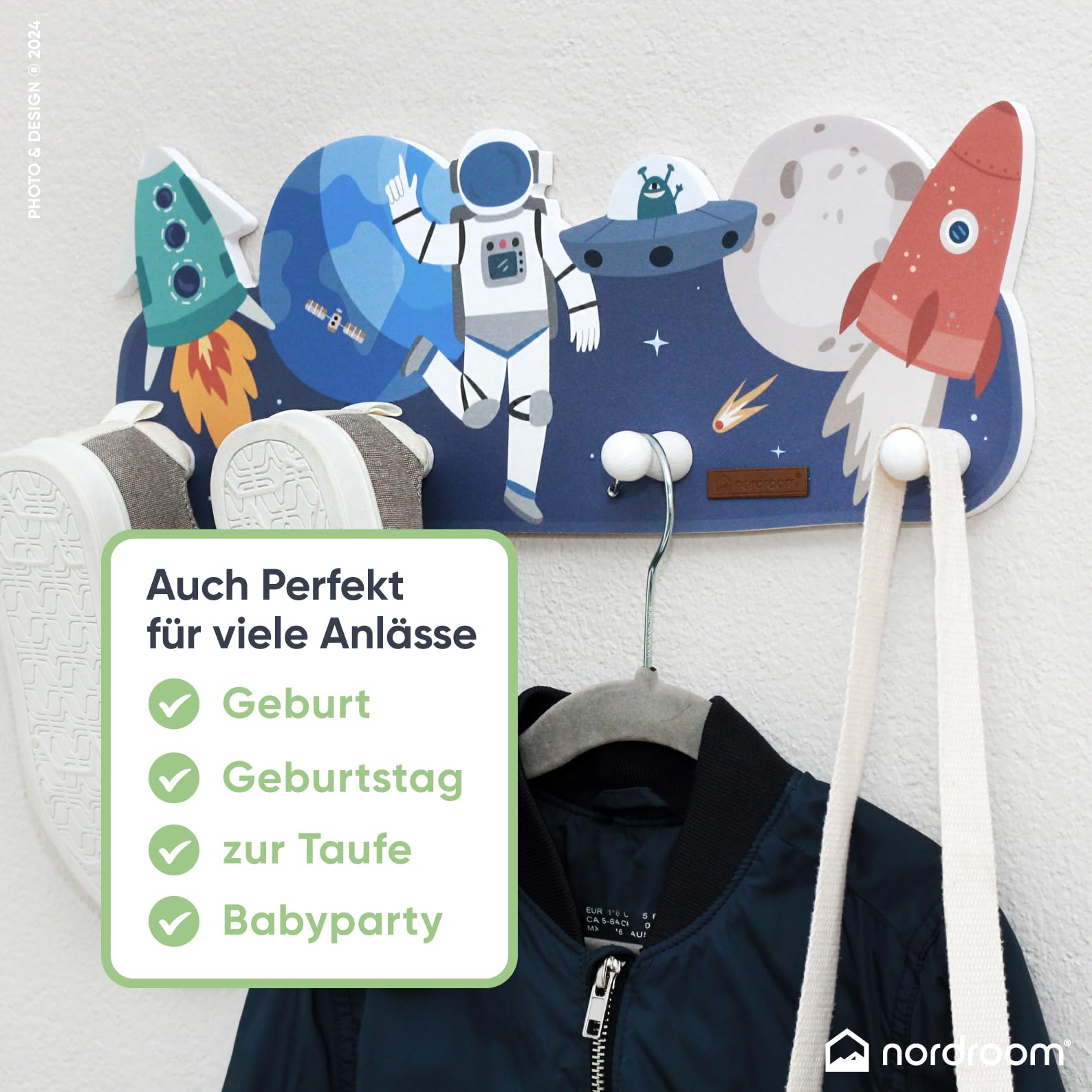 Porte-manteau mural asdrøm avec 4 crochets - Porte-manteau mural avec astronaute spatial pour chambre d'enfant - Porte-manteau en bois - Porte-manteau pour enfant « asdrøm » à percer - Crochet en