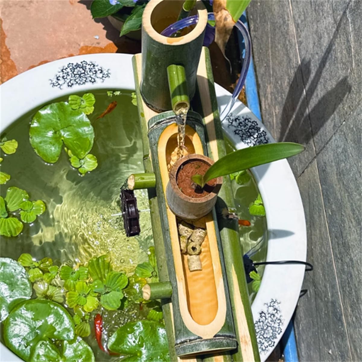 Fontaine à Eau en Bambou avec Pompe Solaire, Fontaine d'extérieur autoportante, Cascade de Jardin Japonaise, Bec verseur, sans réservoir, 20 cm