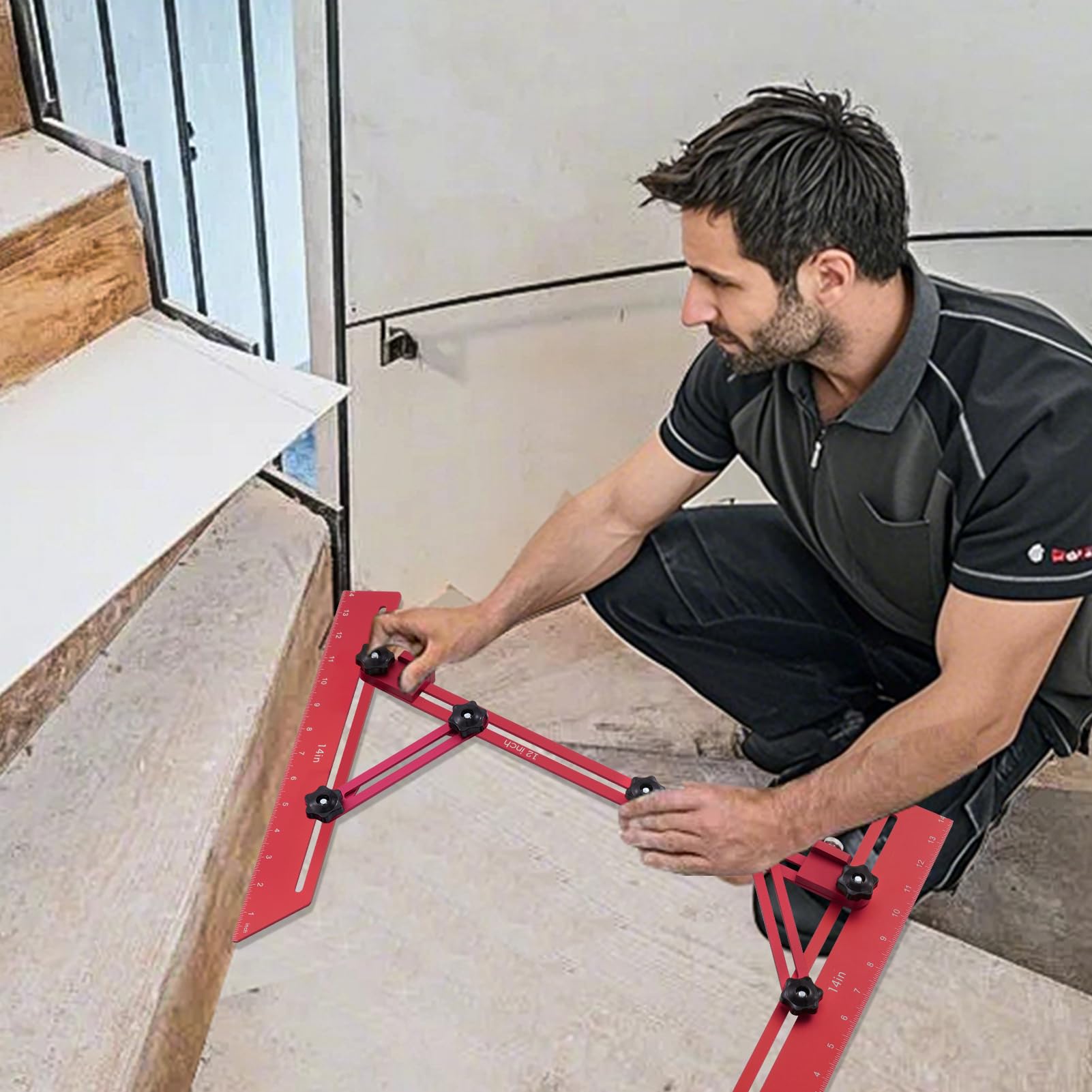 Outil de Gabarit de Marche D'escalier, Outil Mesure D'escalier avec Barre Support Auxiliaire et Sac Rangement, pour Supports D'escalier Cloisons (Longueur Réglable 10,5 à 60,5 in)
