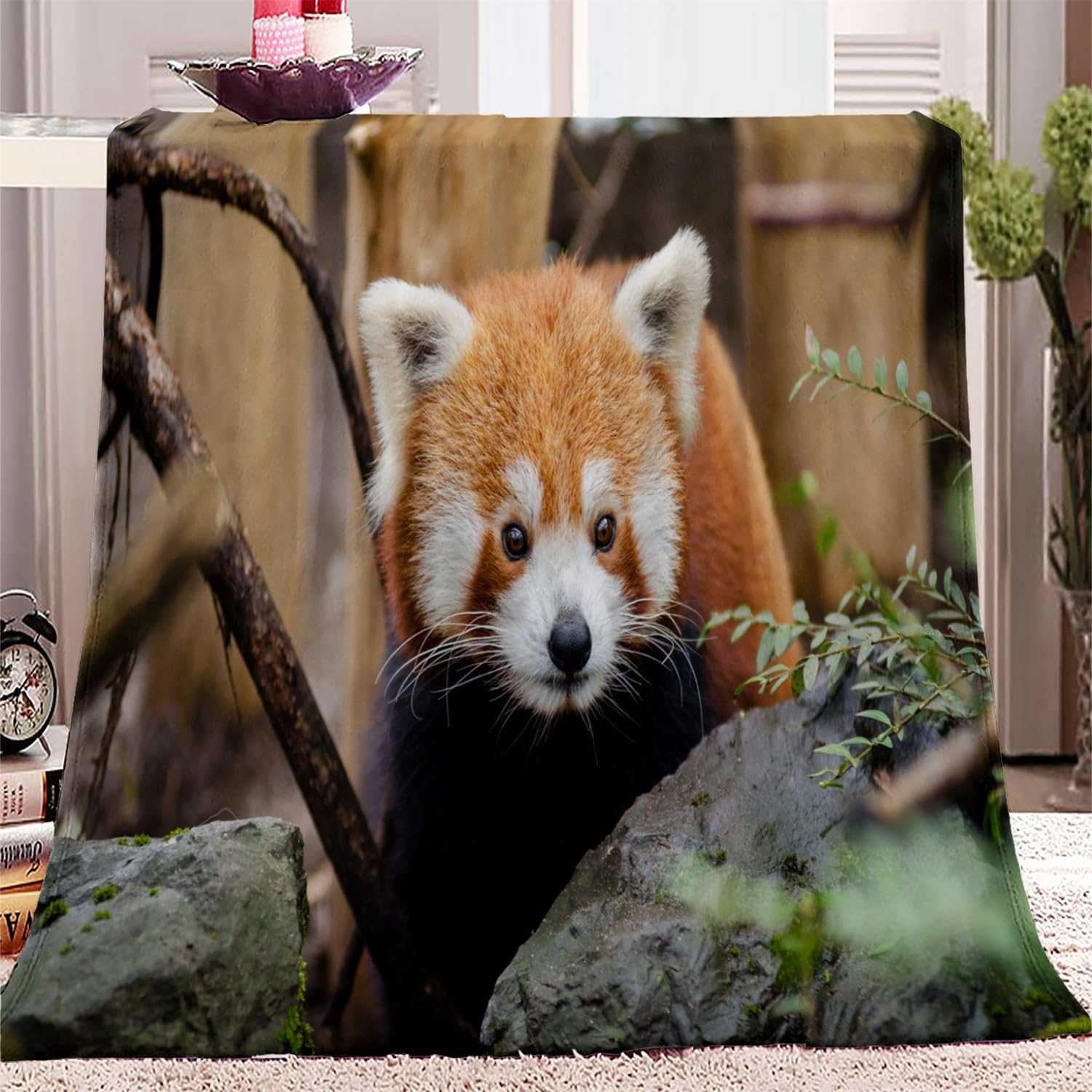 Fluffy Blanket Animal Red Panda Throw Blanket Warm and Soft Flannel Throw for Sofa, Bed, travel, 150 x 200cm