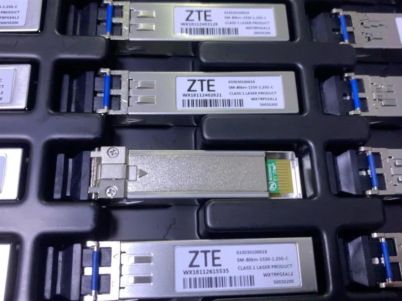 SFP 1,25g 1550nm 80km 033030100019 SM-80KM-1550-1.25GC 1,25GB 80KM SFP Transceiver światłowodowy
