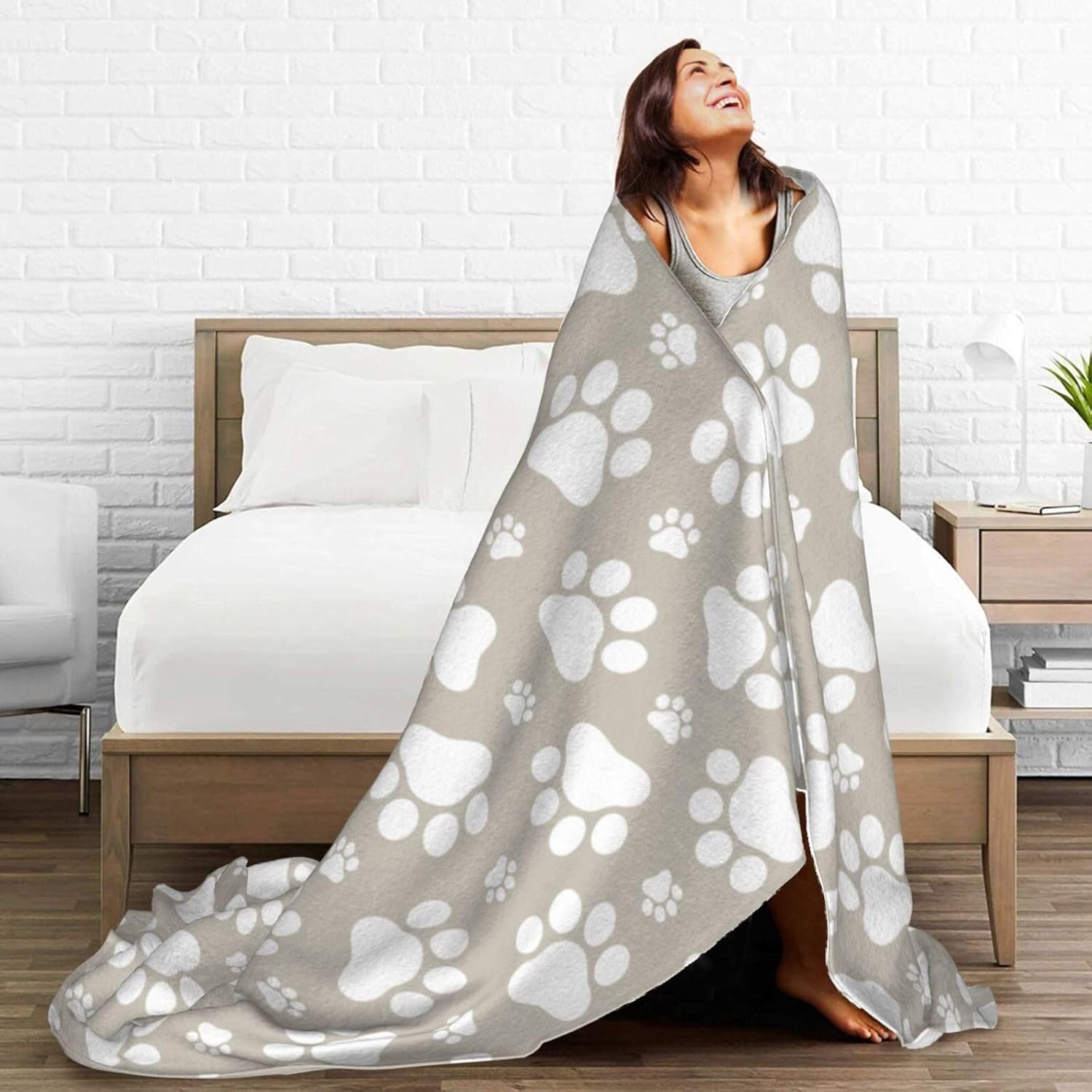 Cute Dog Paws Beige Throw Blankets Ultra Soft Fleece Blanket for Sofa Couch Camping Travel Lightweight & Warm Puppy Animal Footprint Bed Blanket for All Seasons Home Decor, 50"X40"