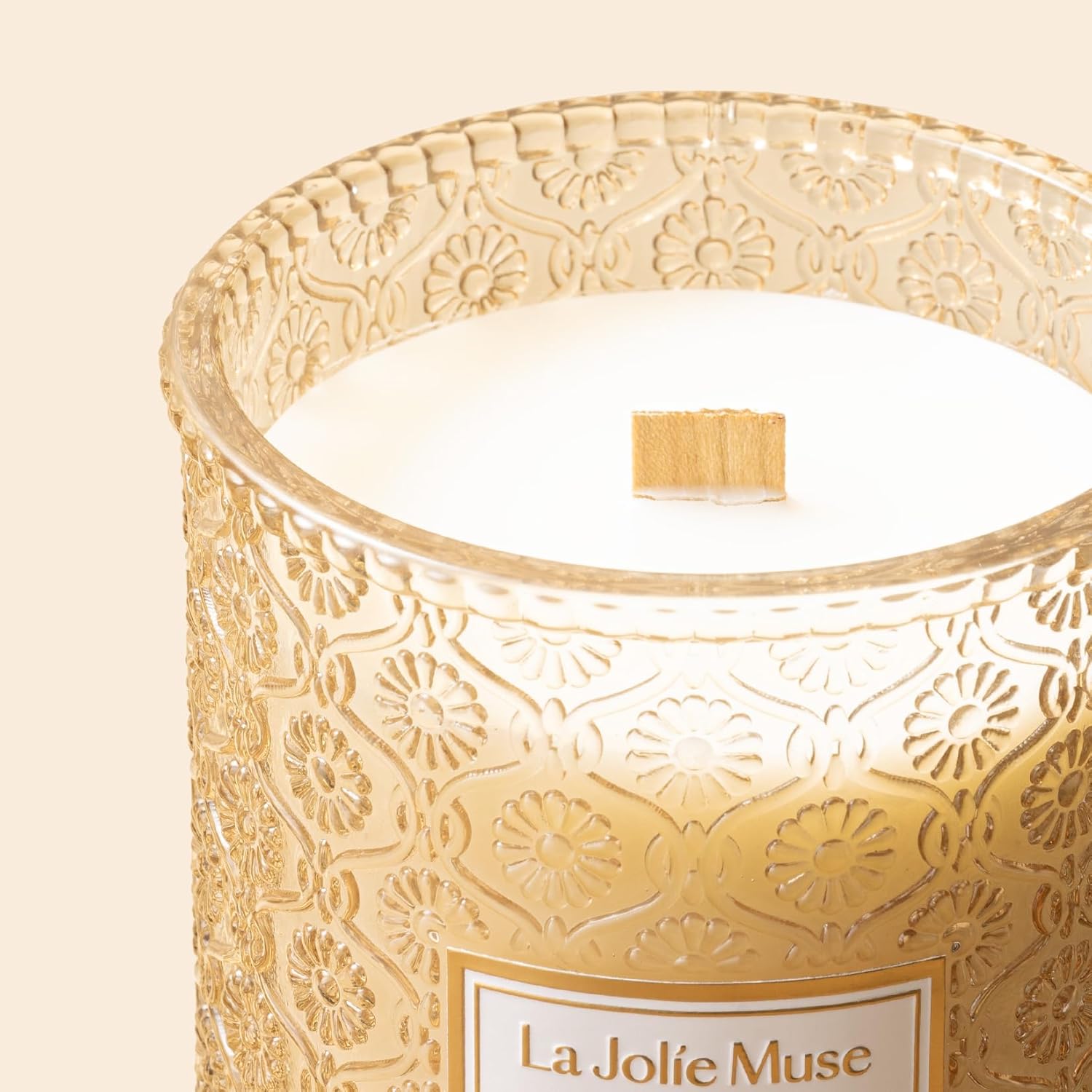 LA JOLIE MUSE Ginger & White Musk Candle | Ginger, Lemongrass & Musk | 19 oz Wooden Wick | Natural Soy Wax | 90 Hours Clean Burn | Gift-Ready for Hosts & Gathering| Seasonal Home Décor - Image 6