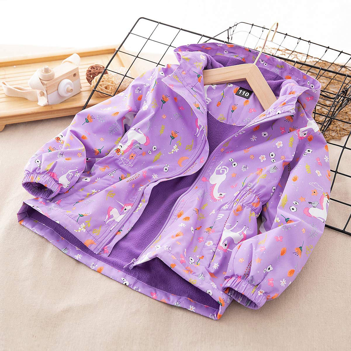 Dziecięca kurtka softshell z podszewką polarową, kurtka przejściowa, kurtka turystyczna, kurtka outdoorowa, ciepła, wiatroszczelna, oddychająca, wiosna, jesień, jasny liliowy, 134/140 cm