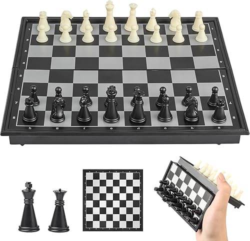 Mini juego de ajedrez de viaje Magnetic Vikutu 5.9 pulgadas Tablero de ajedrez plegable pequeño portátil (XS)