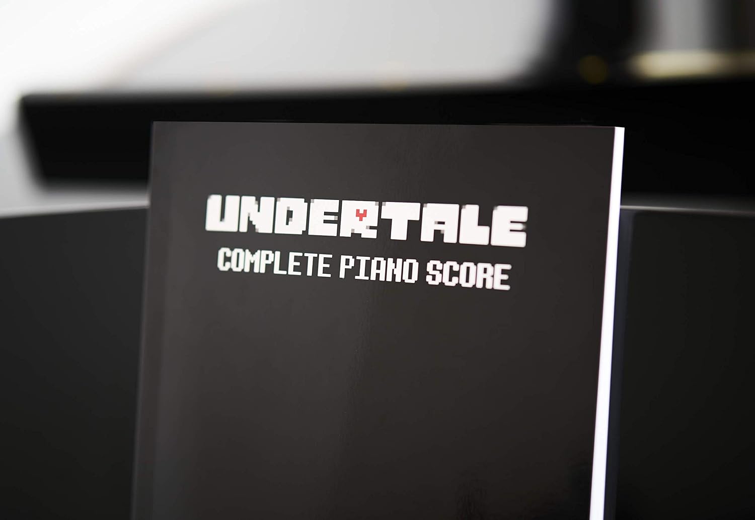 Undertale Complete Piano Score - Sheet Music from the Videogame [Perfect Paperback] Toby Fox and David Peacock