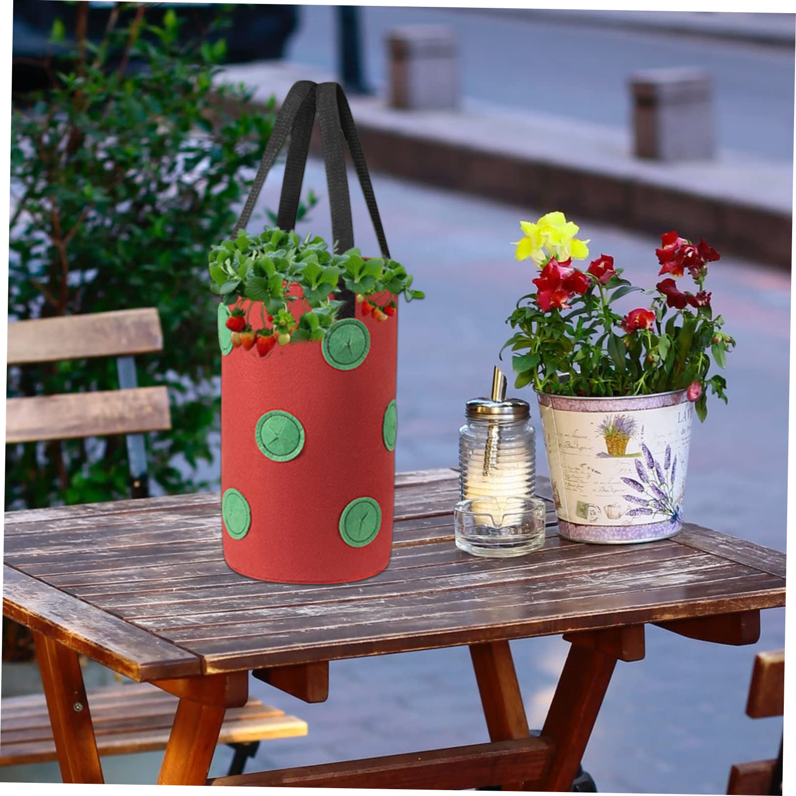 イチゴ栽培バッグ 3ガロン 12個の植え付け穴付き 吊り下げ フェルト生地 イチゴ栽培バッグ 3ガロン 12個の植え付け穴付き 吊り下げ フェルト