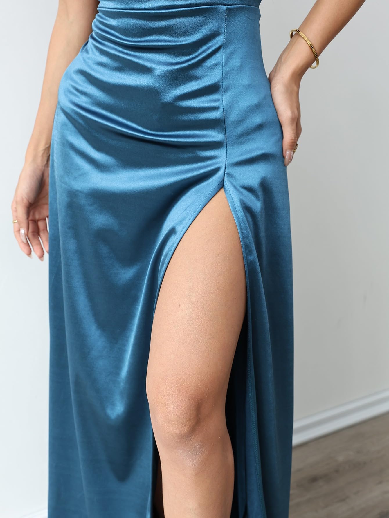 Maxi abito da donna in raso con scollo a V, spalline sottili, abito da sera con spacco laterale, abito lungo per feste, cocktail e matrimoni