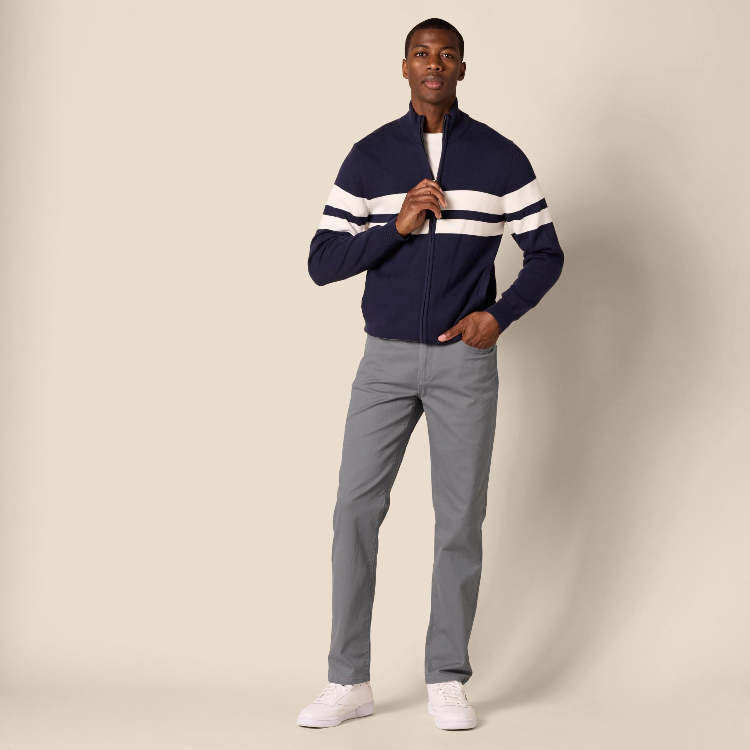 Amazon Essentials Pantalon en Sergé Stretch 5 Poches Coupe Athlétique (Grandes Tailles Disponibles) Homme