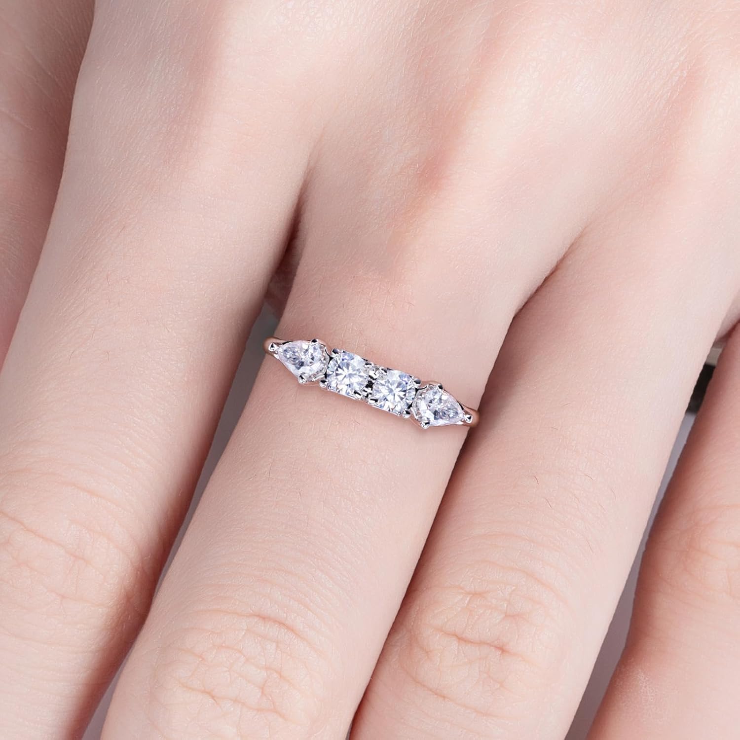 Radiant/Pear Cut Moissanite Engagement Rings Wedding Bands D Color VVS1 Clarity 925 Sterling Silver 3/4 Stone Promise Eternity Anniversary Band Ring for Women with Certificate