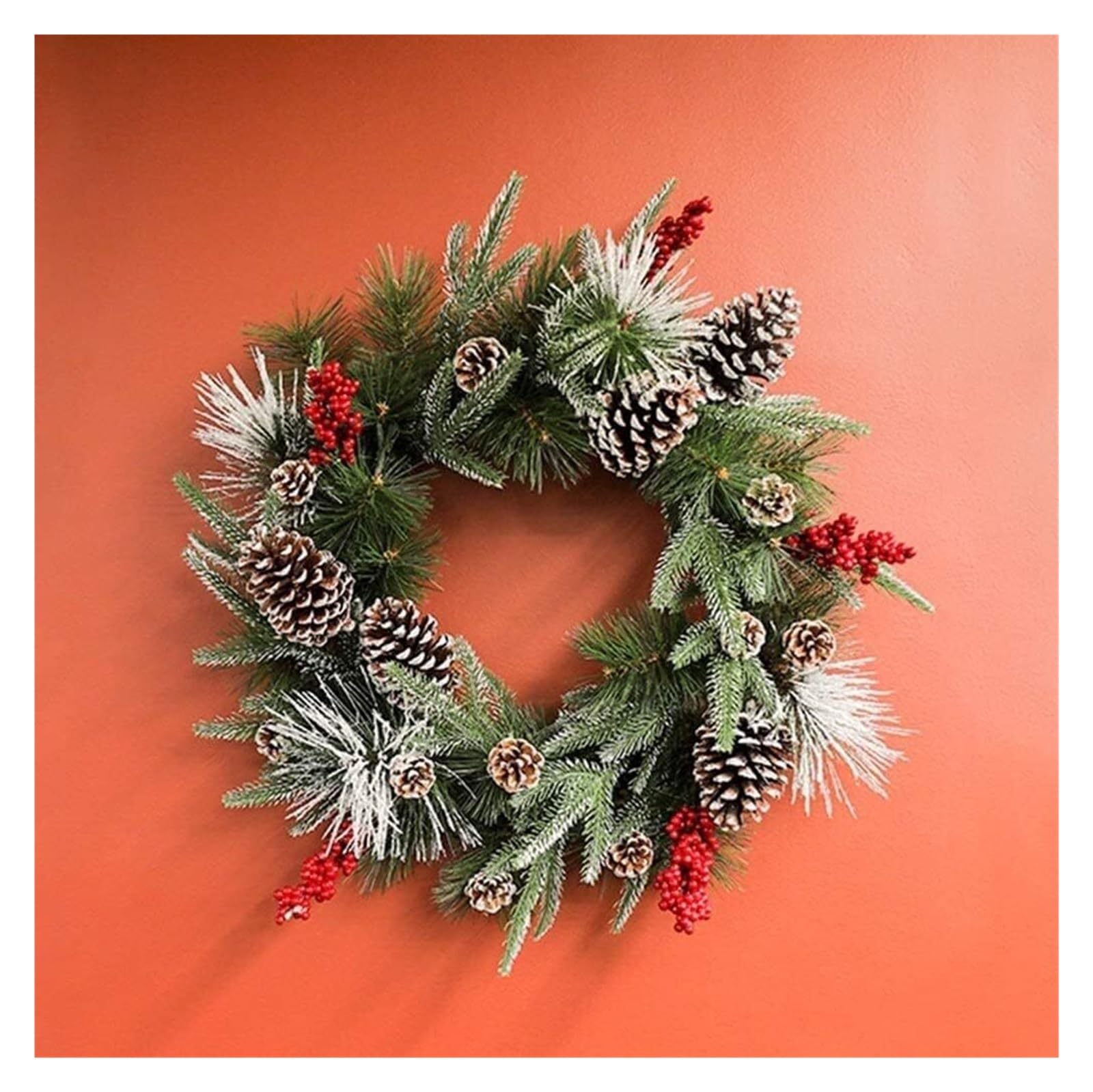 Christmas wreath， Natural Pine Cone And Berry Decorated Pre-Lit Wreath Decoration Illuminated Large