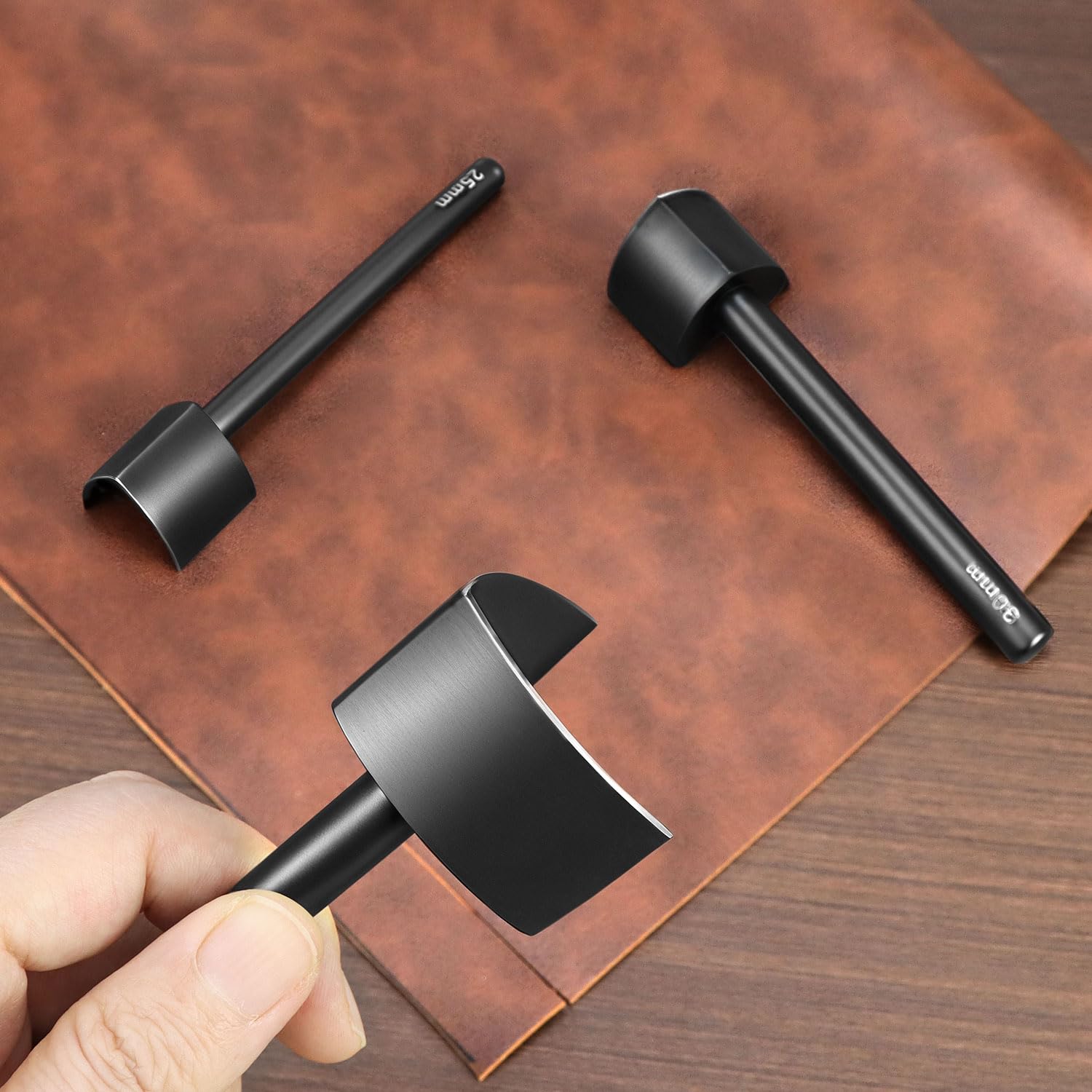 QWORK Leather Corner Punch Set - 3 Sizes V-Shaped Cutting Tools (0.98", 1.18", 1.57"), Leather Strap End Punch for Belts, Wallets