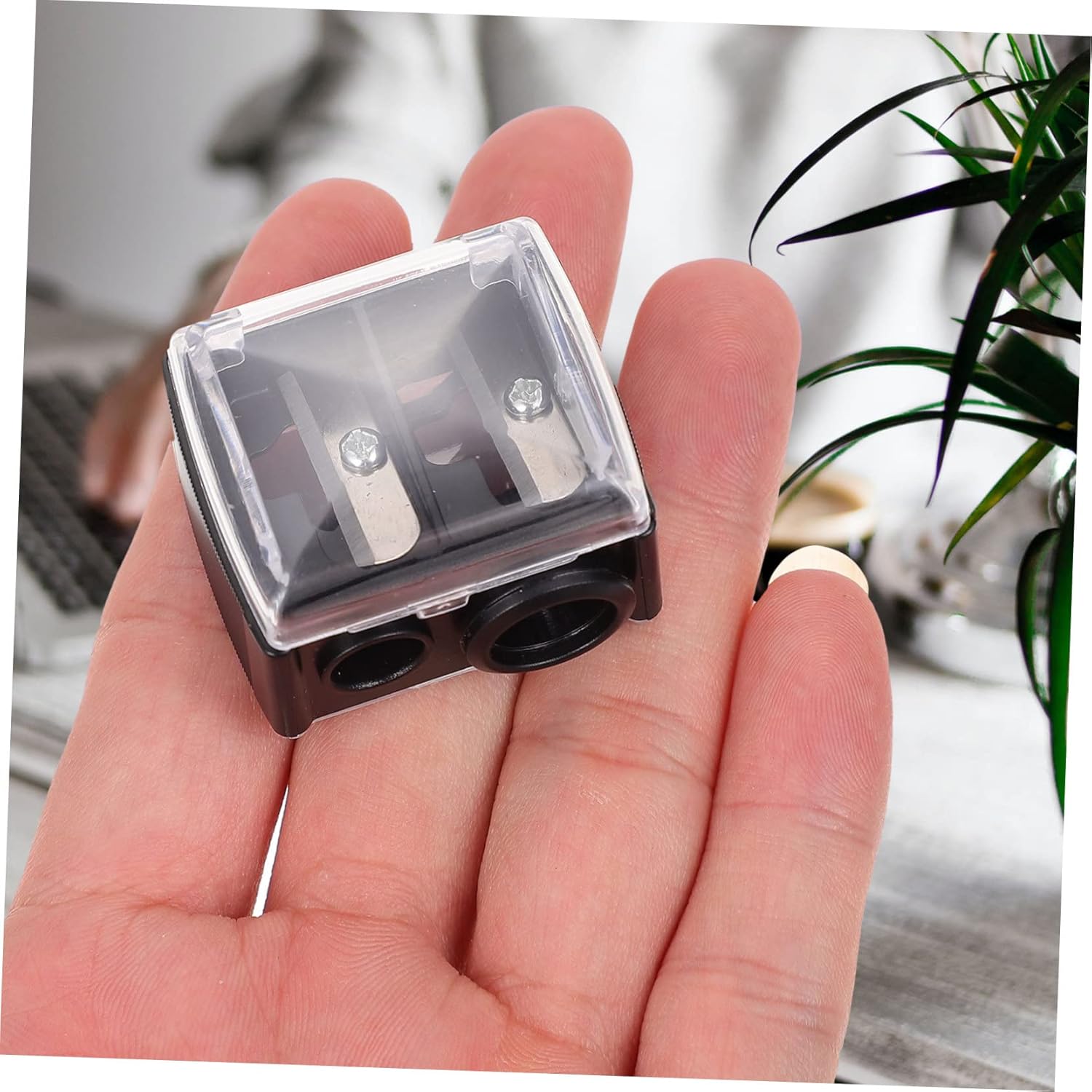 4pcs Makeup Pencil Sharpener with Dual and Lid Compact Cosmetic Tool for Brow and Eyeliner Pencils Efficient and Mess Sharpening Black Random Color